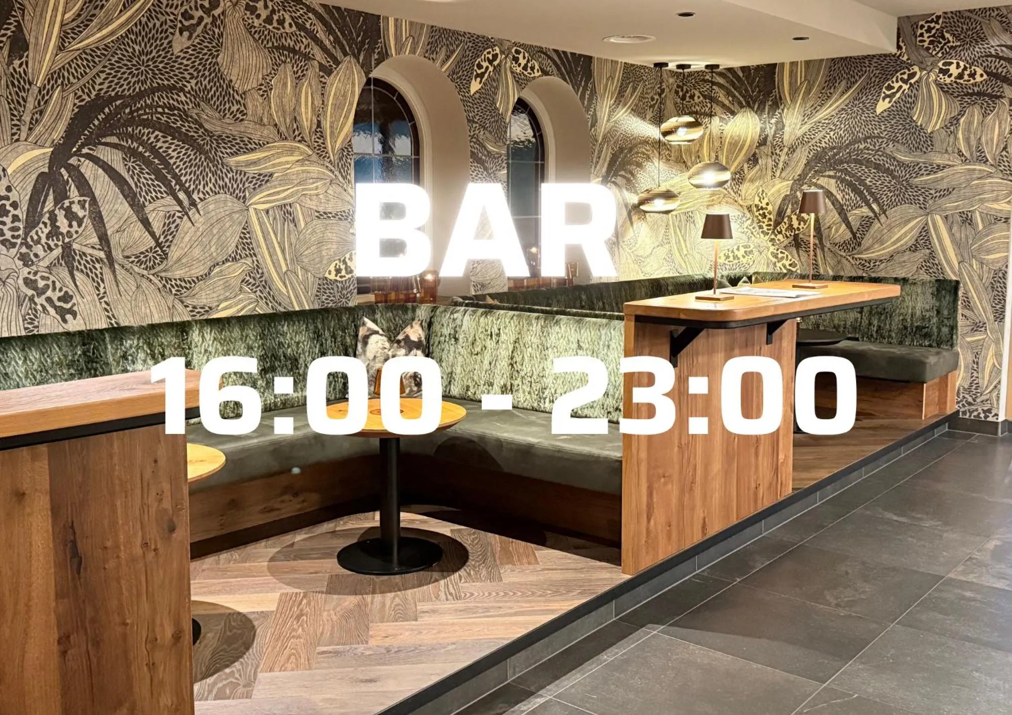 Lounge or bar in Resort Schrofenblick