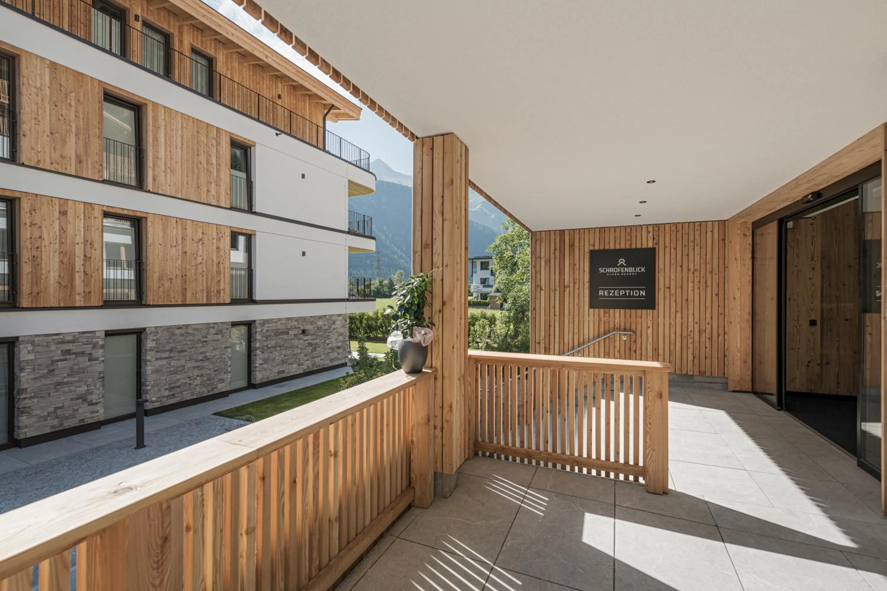 Facade/entrance in Resort Schrofenblick