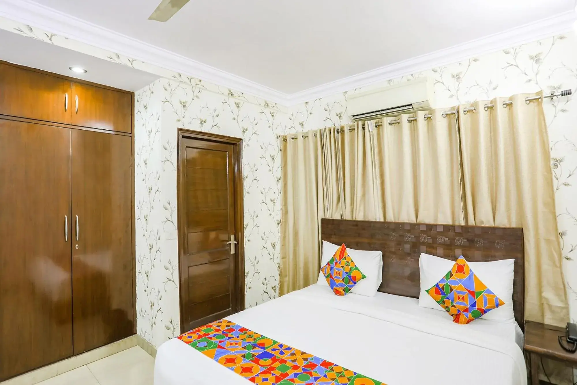 Photo of the whole room, Bed in FabExpress JPM Harshdeep Photo of the whole room, Bed in FabExpress JPM Harshdeep