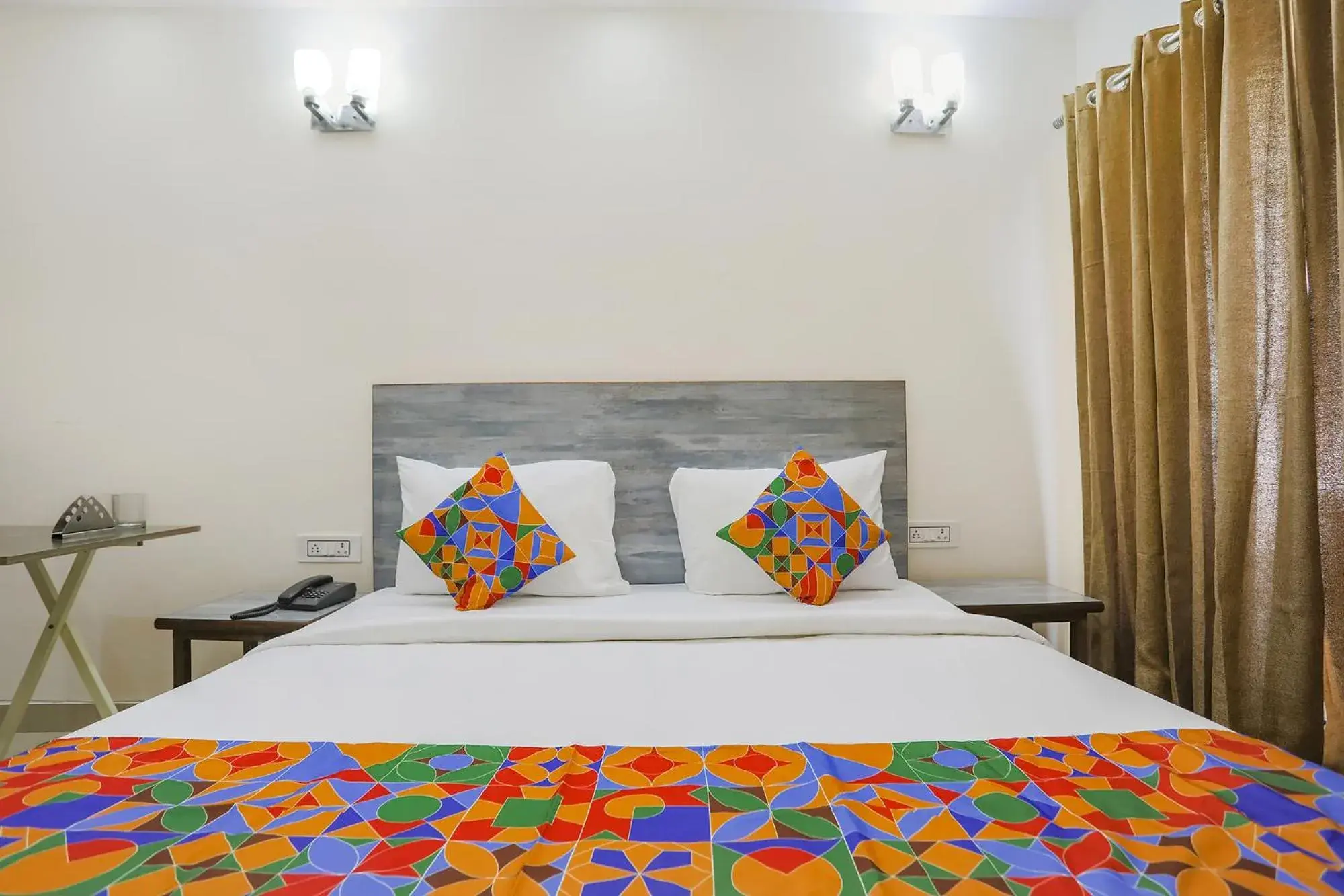 Bed in Via JPM Harshdeep Bed in Via JPM Harshdeep