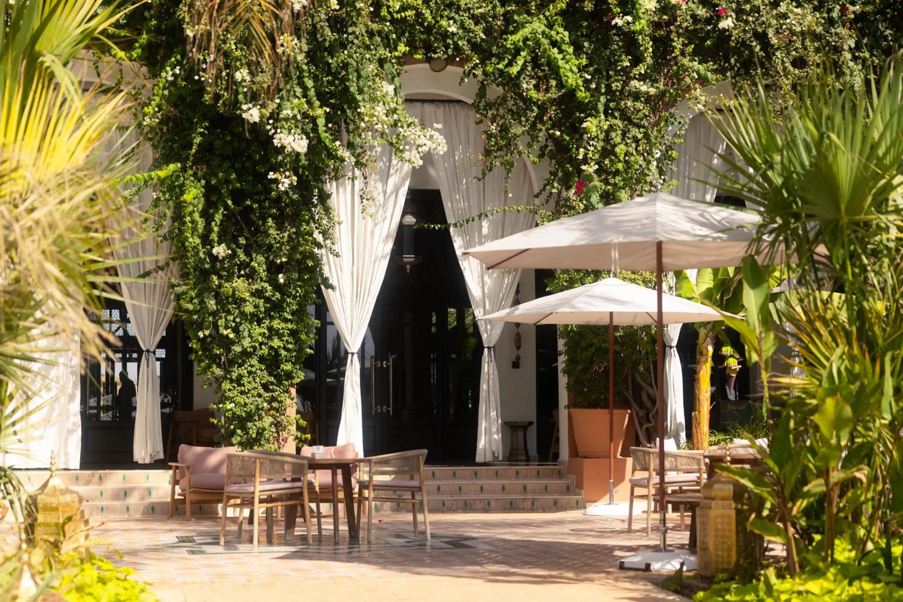 Lounge or bar in Sofitel Marrakech Lounge and Spa