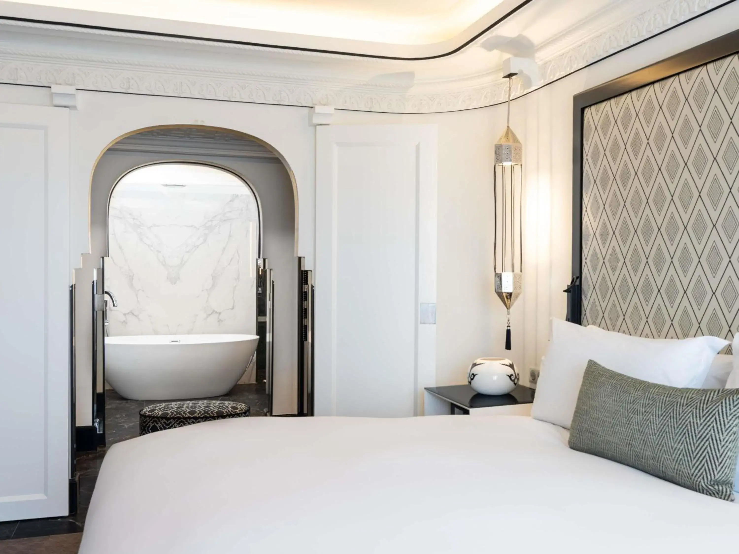 Bedroom, Bed in Sofitel Marrakech Palais Impérial & Spa Bedroom, Bed in Sofitel Marrakech Palais Impérial & Spa