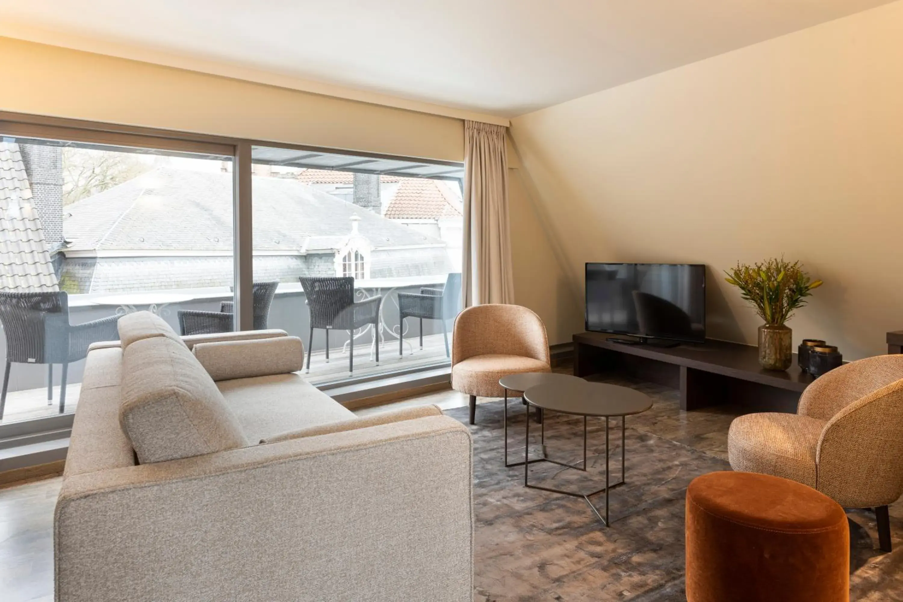 One-Bedroom Apartment with City View (4 pax) in Dukes' Apartments Grand Place - by Dukes' Hotel Collection One-Bedroom Apartment with City View (4 pax) in Dukes' Apartments Grand Place - by Dukes' Hotel Collection