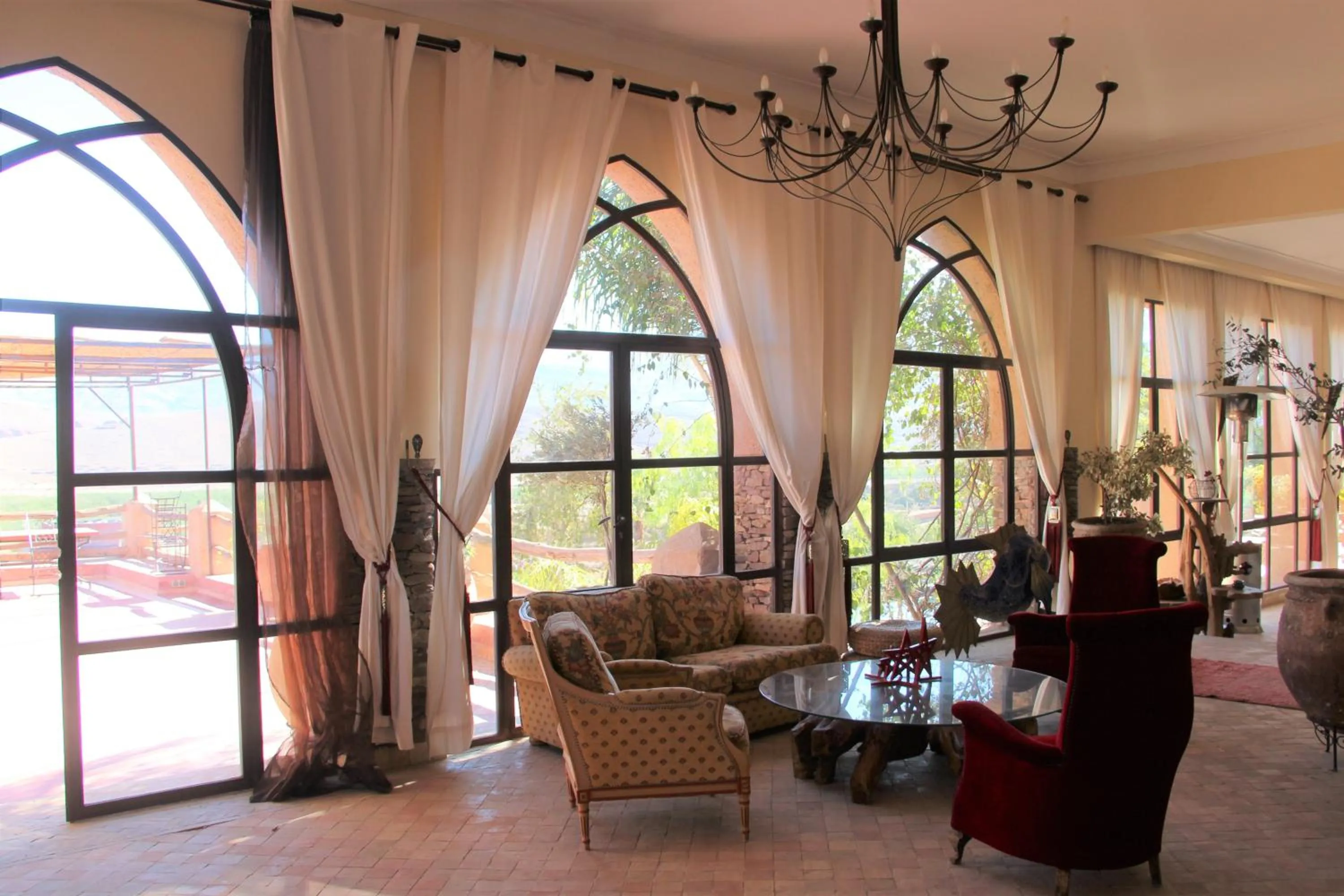 Property building in Quelque part au barrage