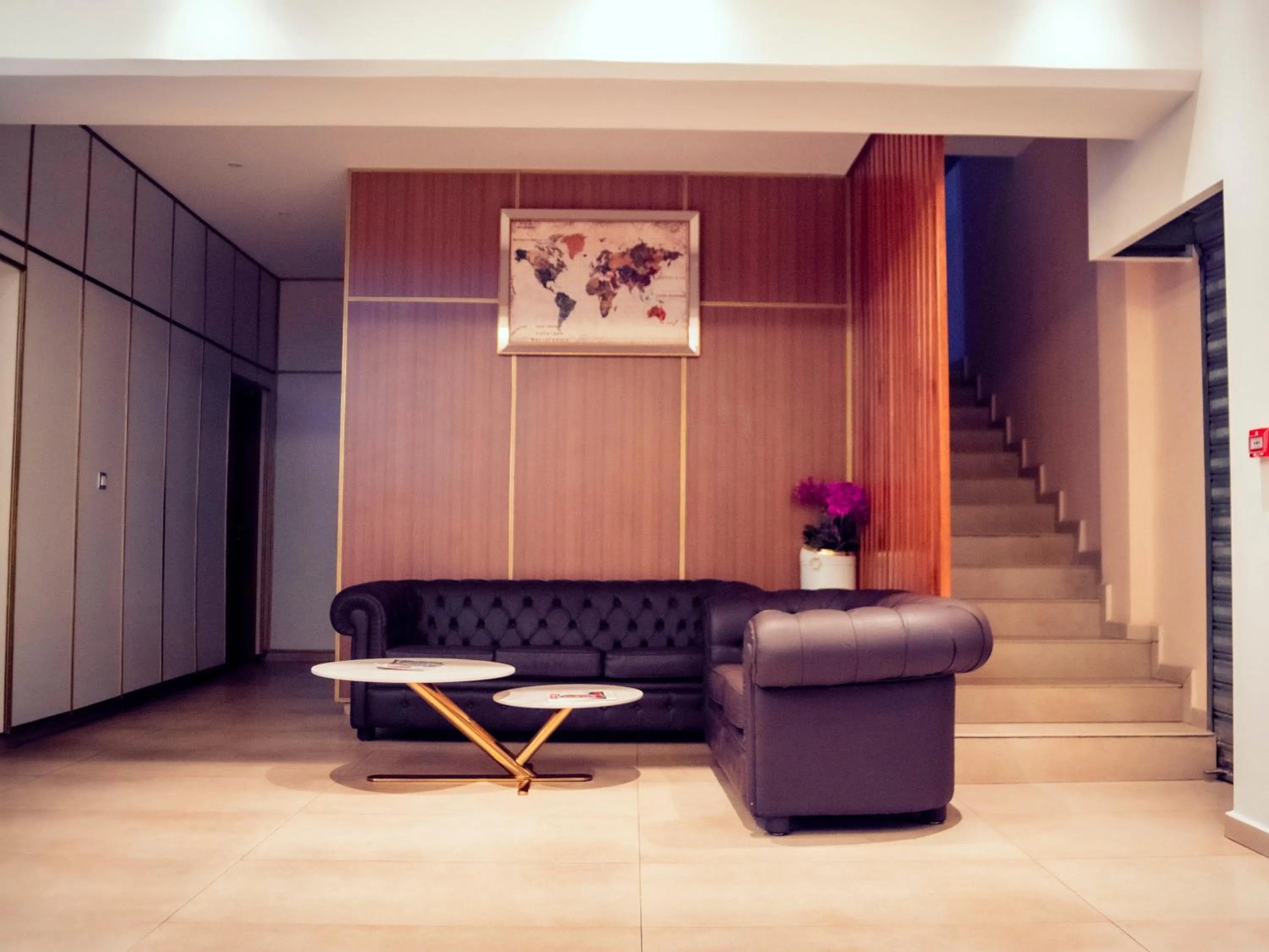 Lobby or reception in Geneva Hotel