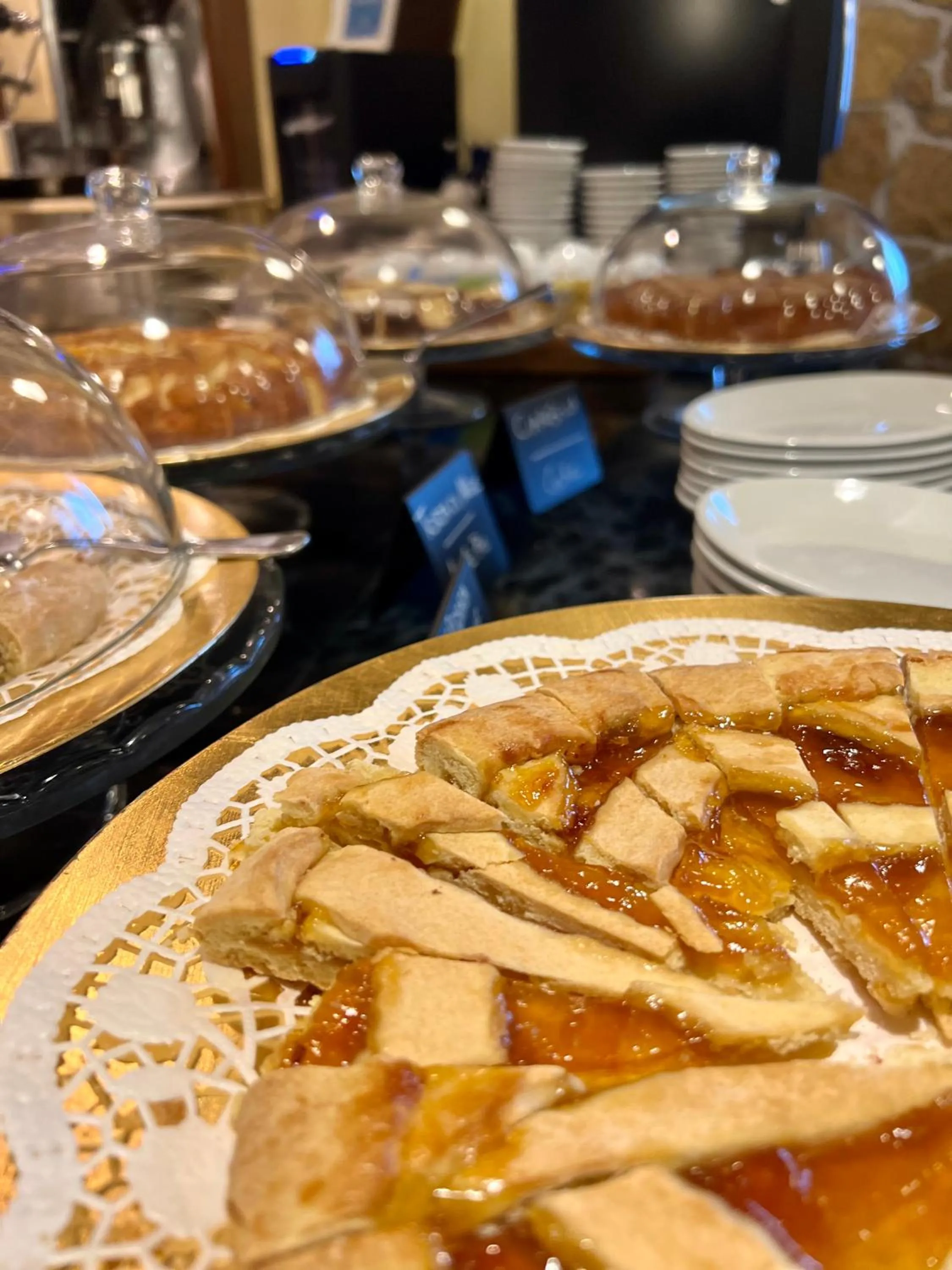 Buffet breakfast in Hotel Joli