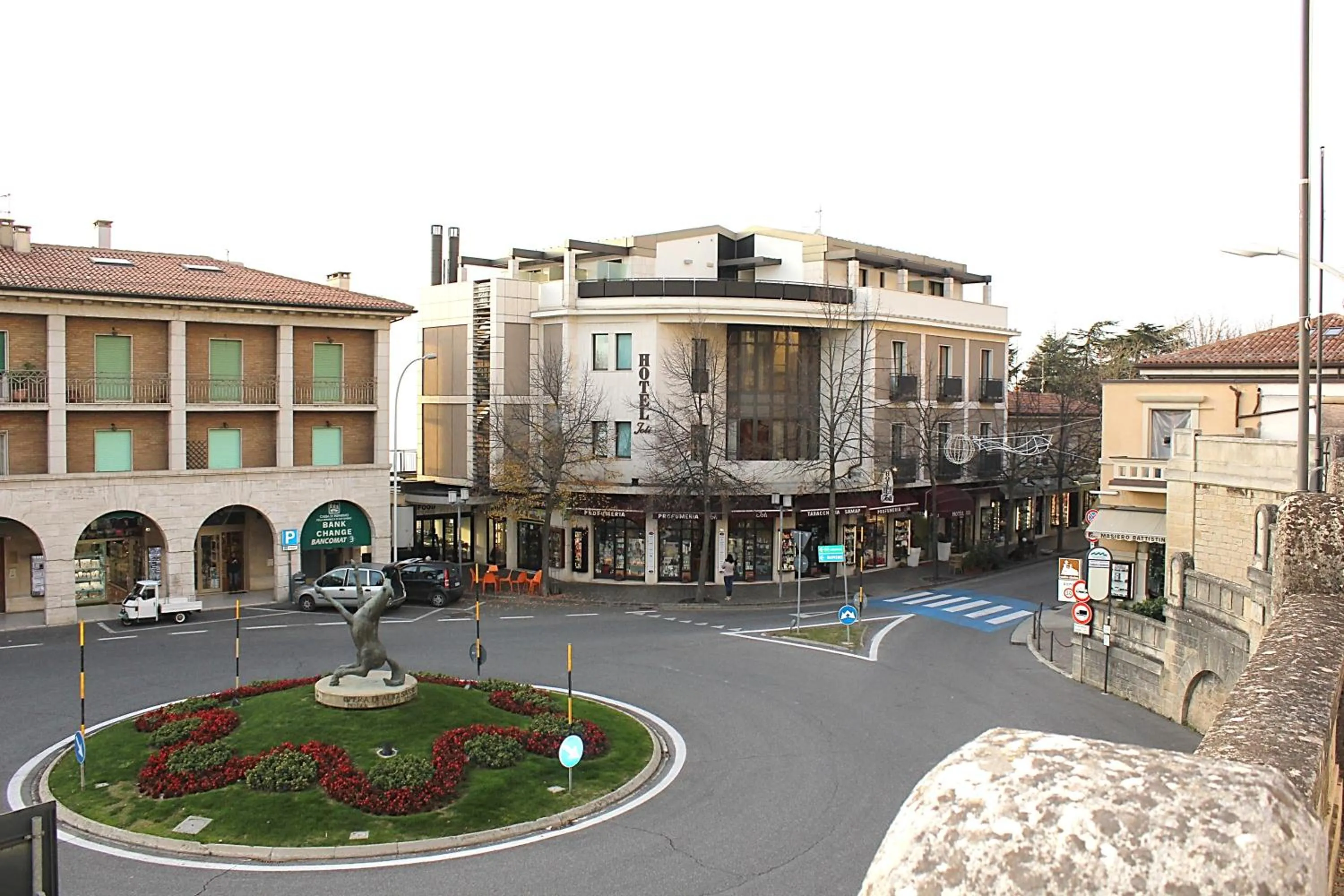 Property building in Hotel Joli