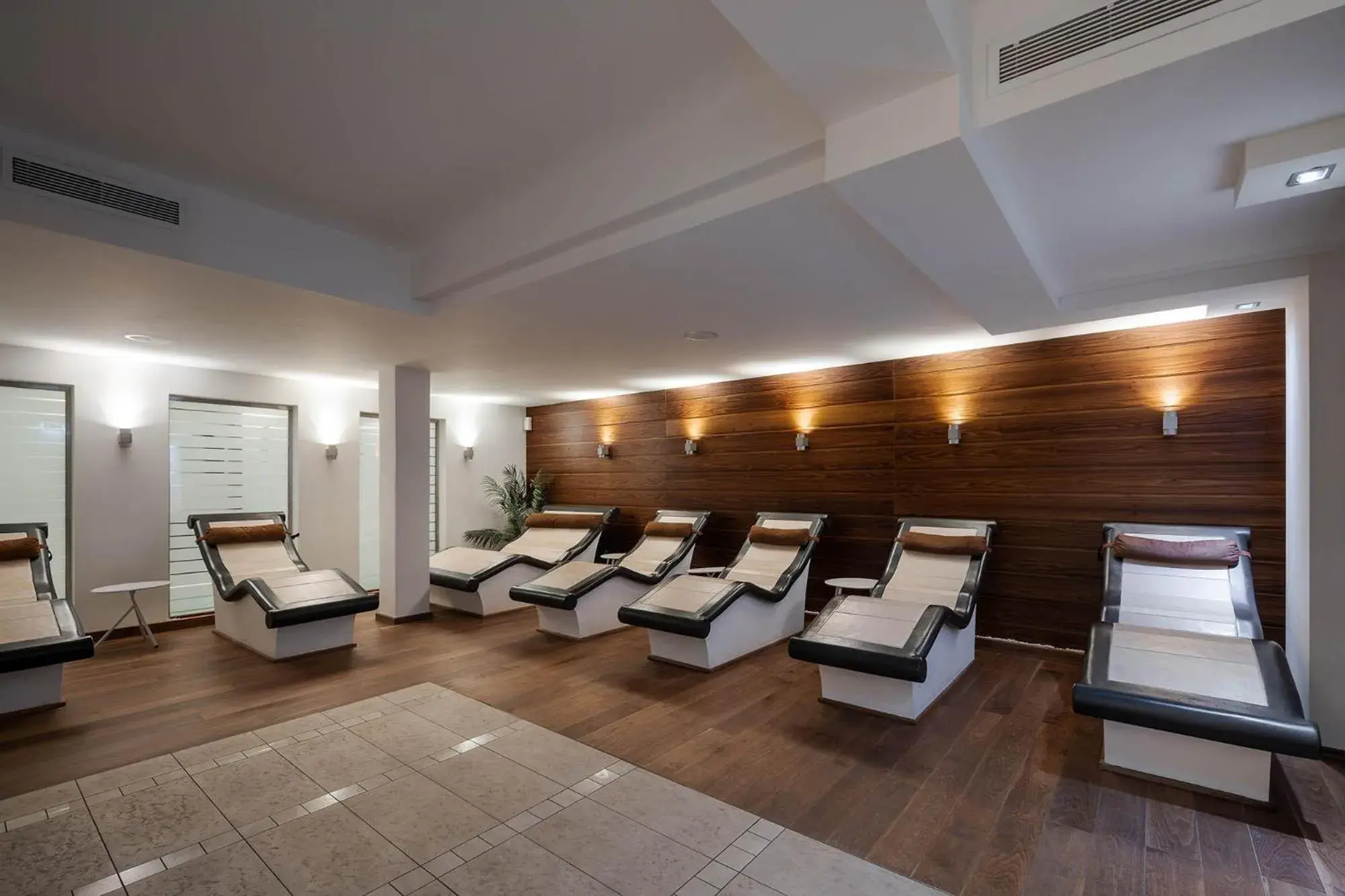 Spa and wellness centre/facilities in Eurostars Queen of Montenegro Spa and wellness centre/facilities in Eurostars Queen of Montenegro