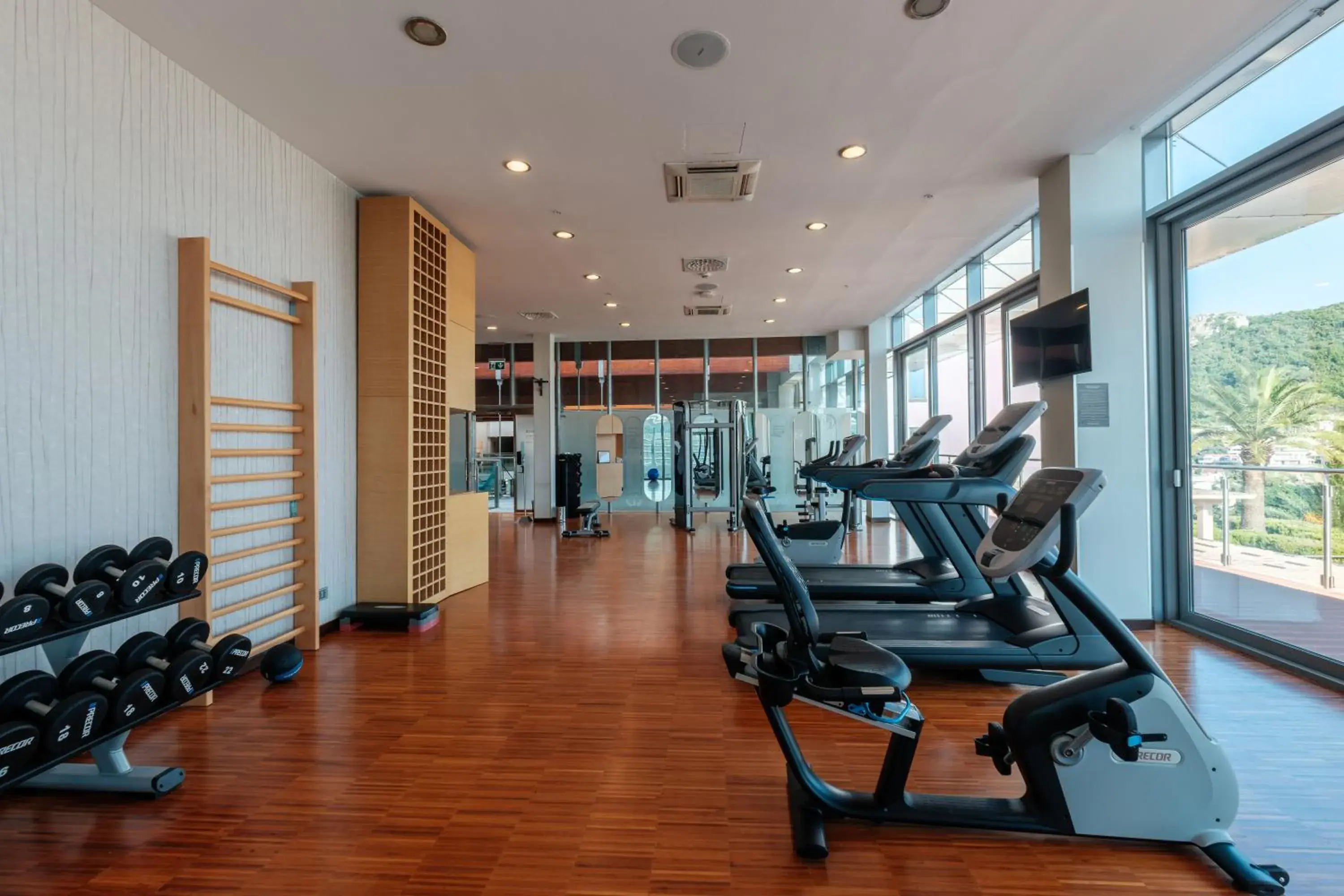 Fitness centre/facilities in Eurostars Queen of Montenegro Fitness centre/facilities in Eurostars Queen of Montenegro