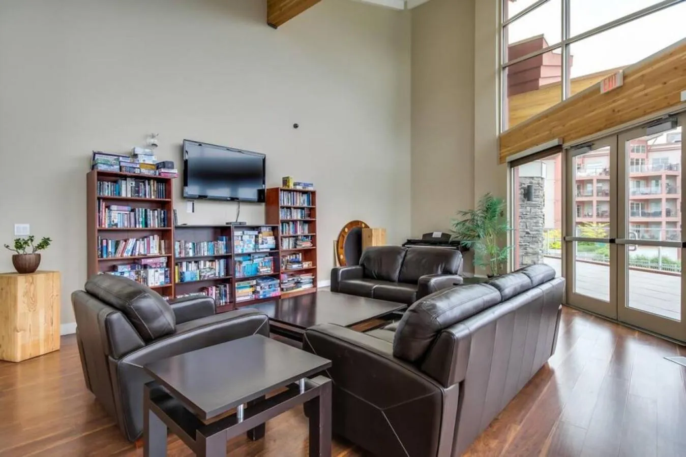 Fabulous Condo at Five Star Resort 209