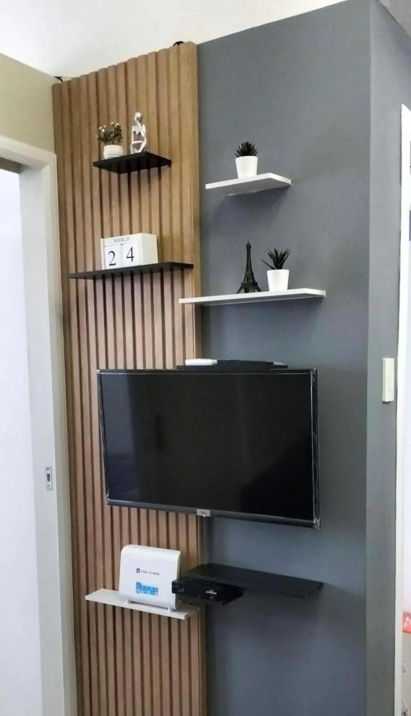 Chic 2BR Condo Unit at South Residences