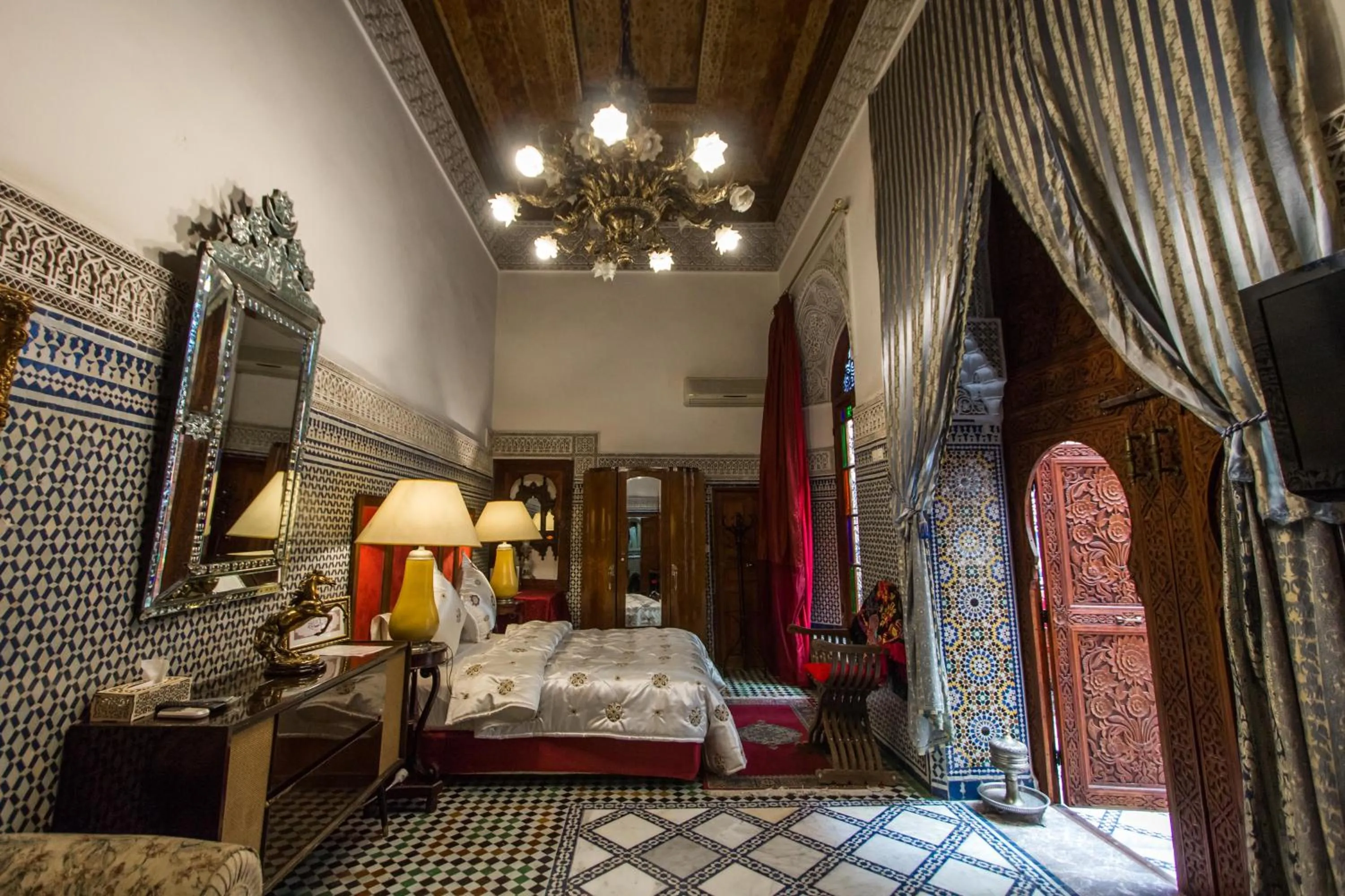 Bed in Riad Damia Suite & Spa