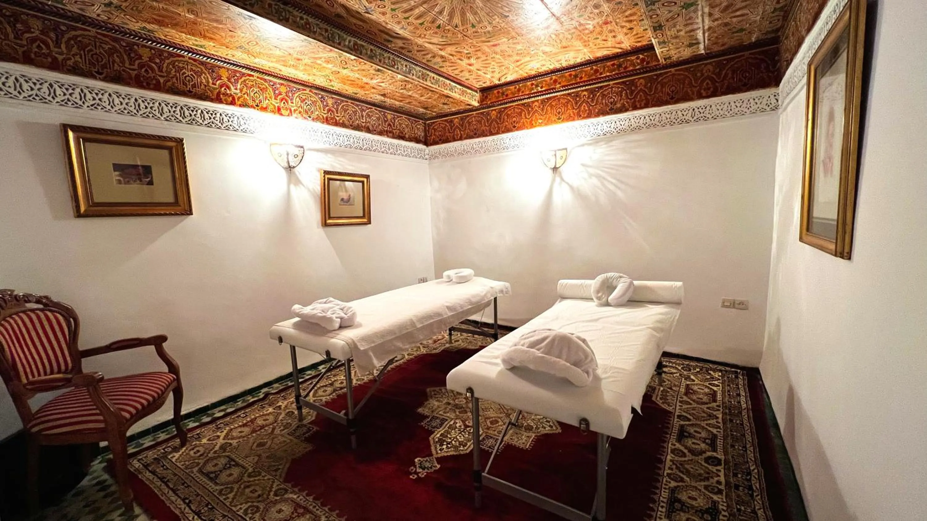 Massage in Riad Damia Suite & Spa