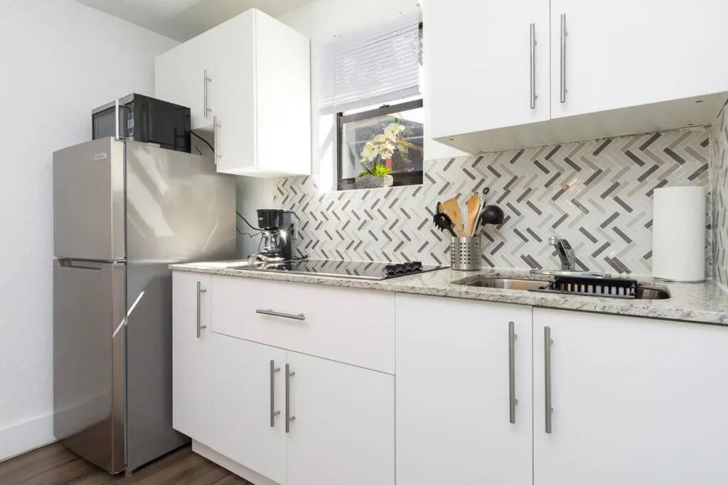 Lovely Apartment Near Brickell 1