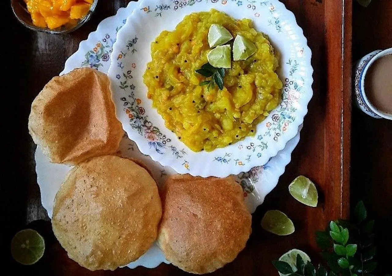 Breakfast in Yellow Sky By Rj14, Baga Beach