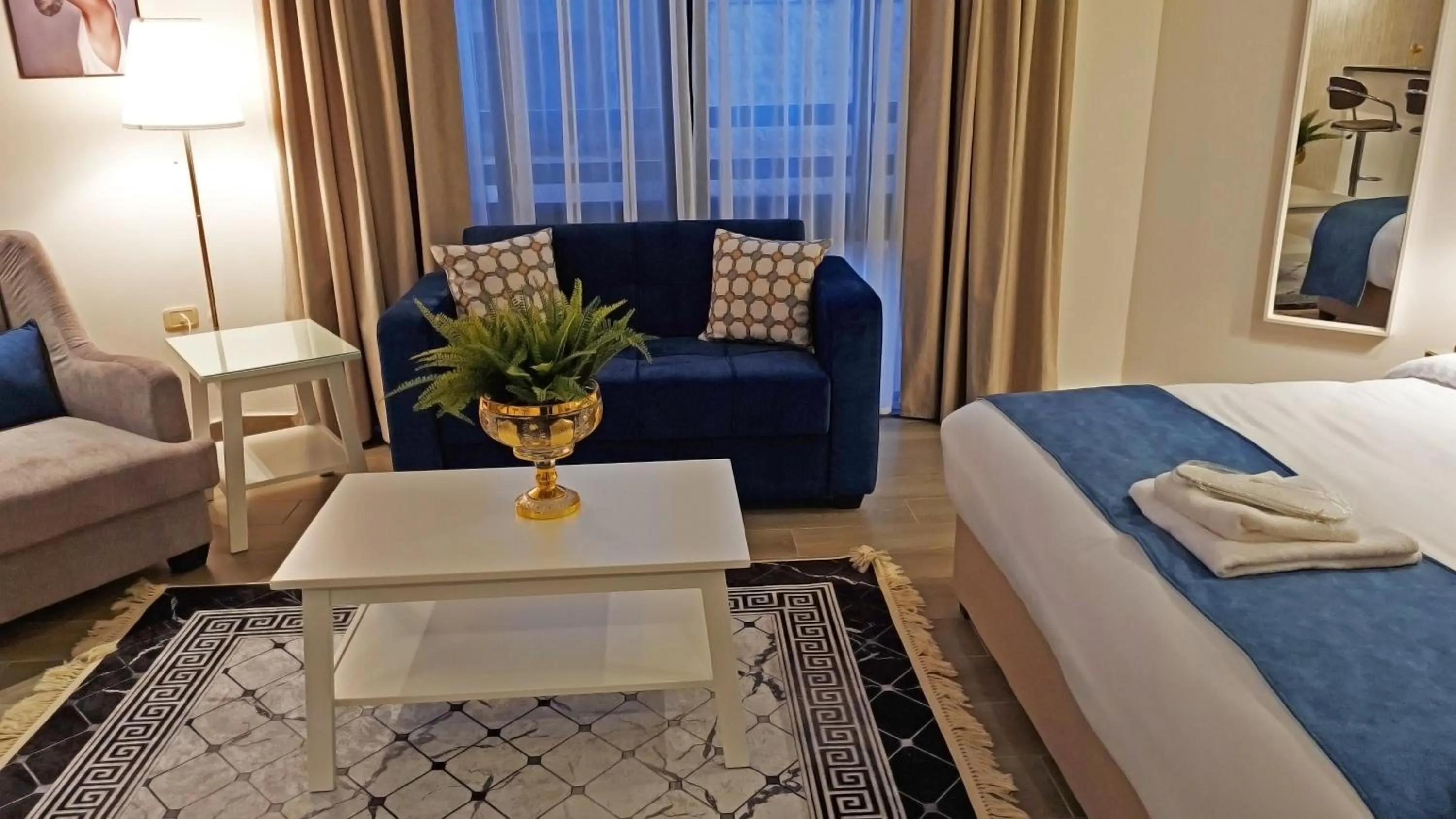 Photo of the whole room, Bed in Red Carpet Hotel & Suites