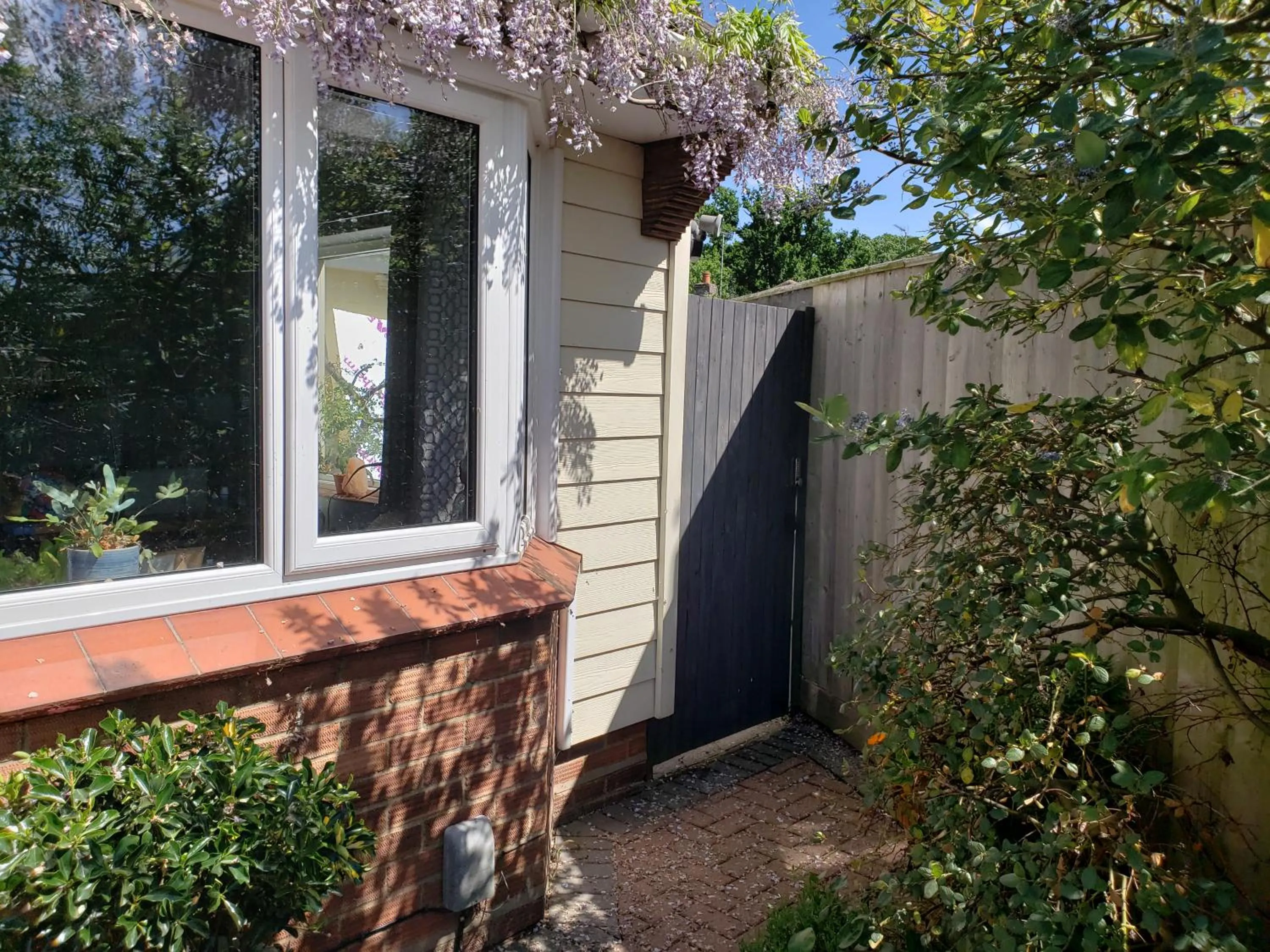 Property building in Luxury Self Catering in Colchester with Free EV point