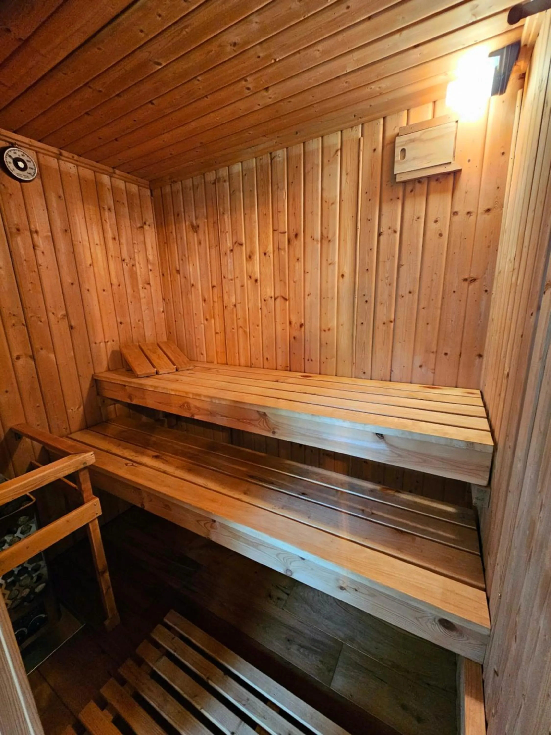 Spa and wellness centre/facilities in Luxury Self Catering in Colchester with Free EV point