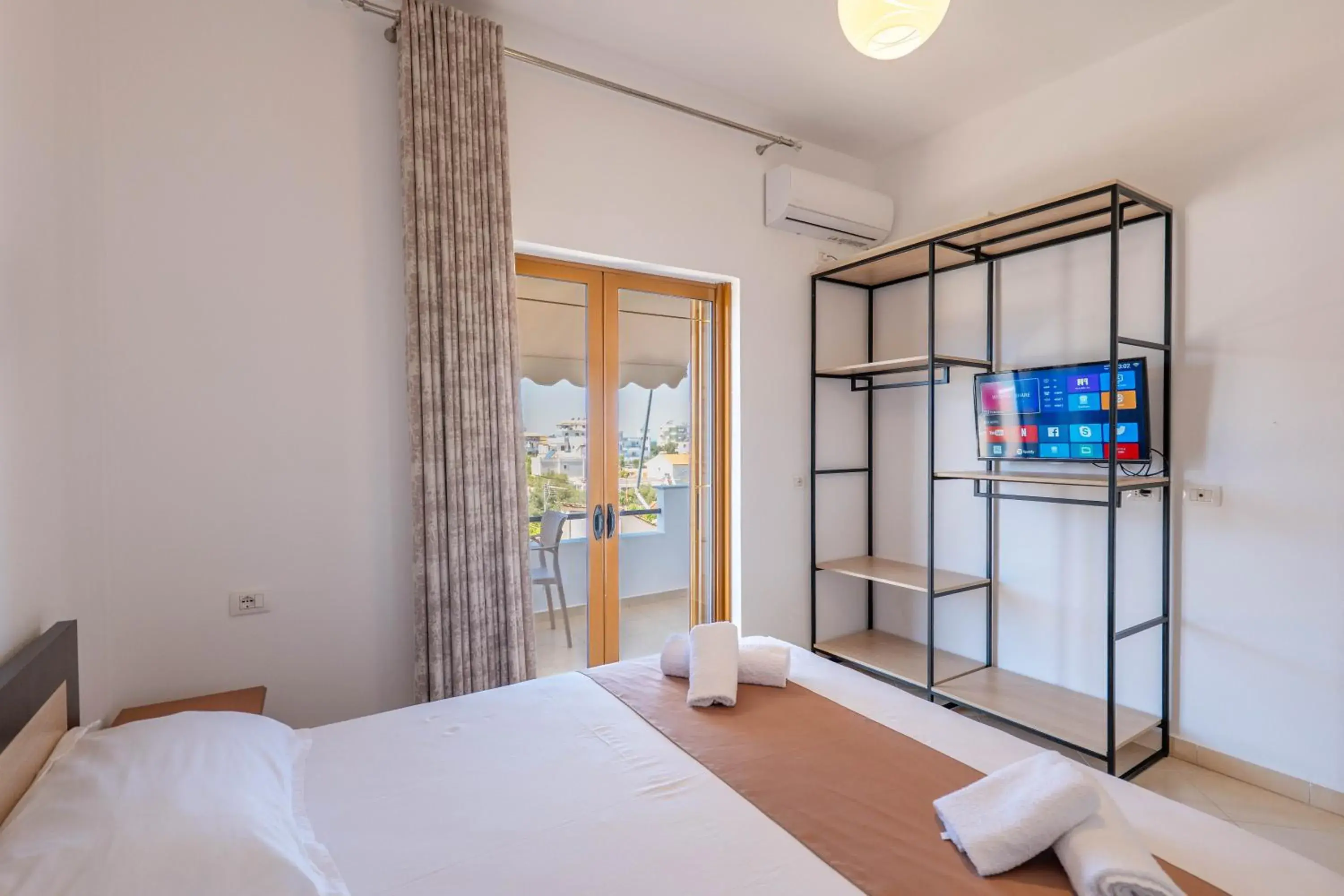 Apartment with Garden View in Ergys Apartments Apartment with Garden View in Ergys Apartments