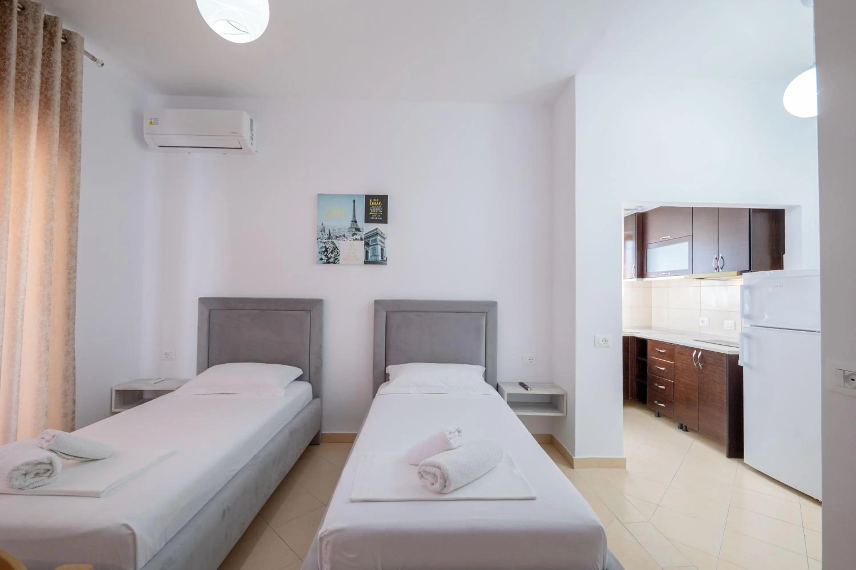 Apartment with Balcony in Ergys Apartments