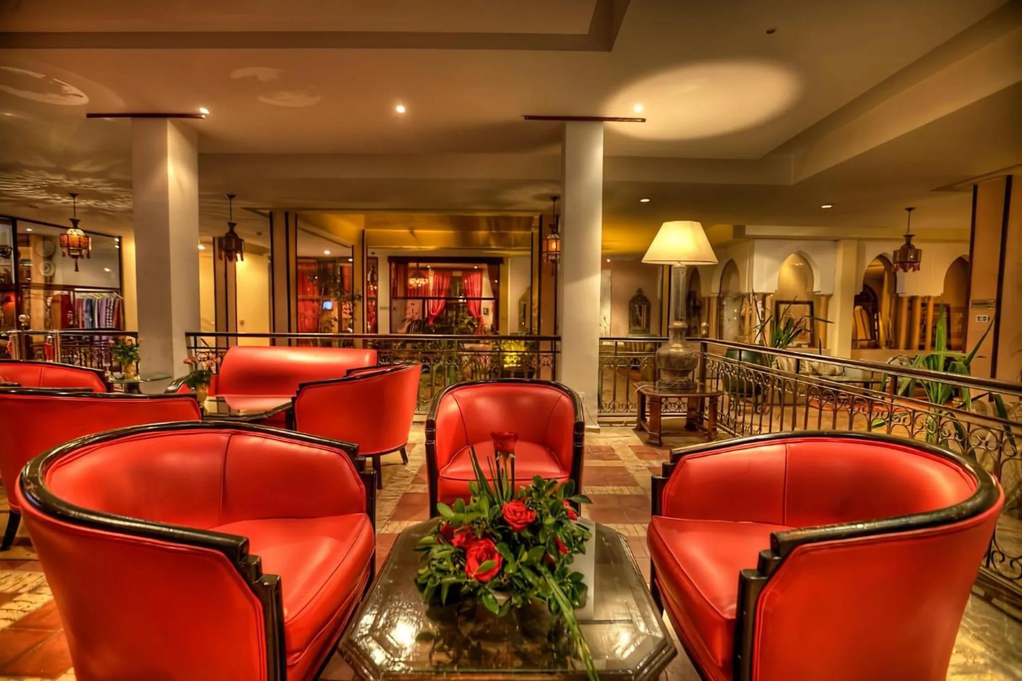 Living room in Hôtel Le Semiramis Marrakech by Bravia Hotels