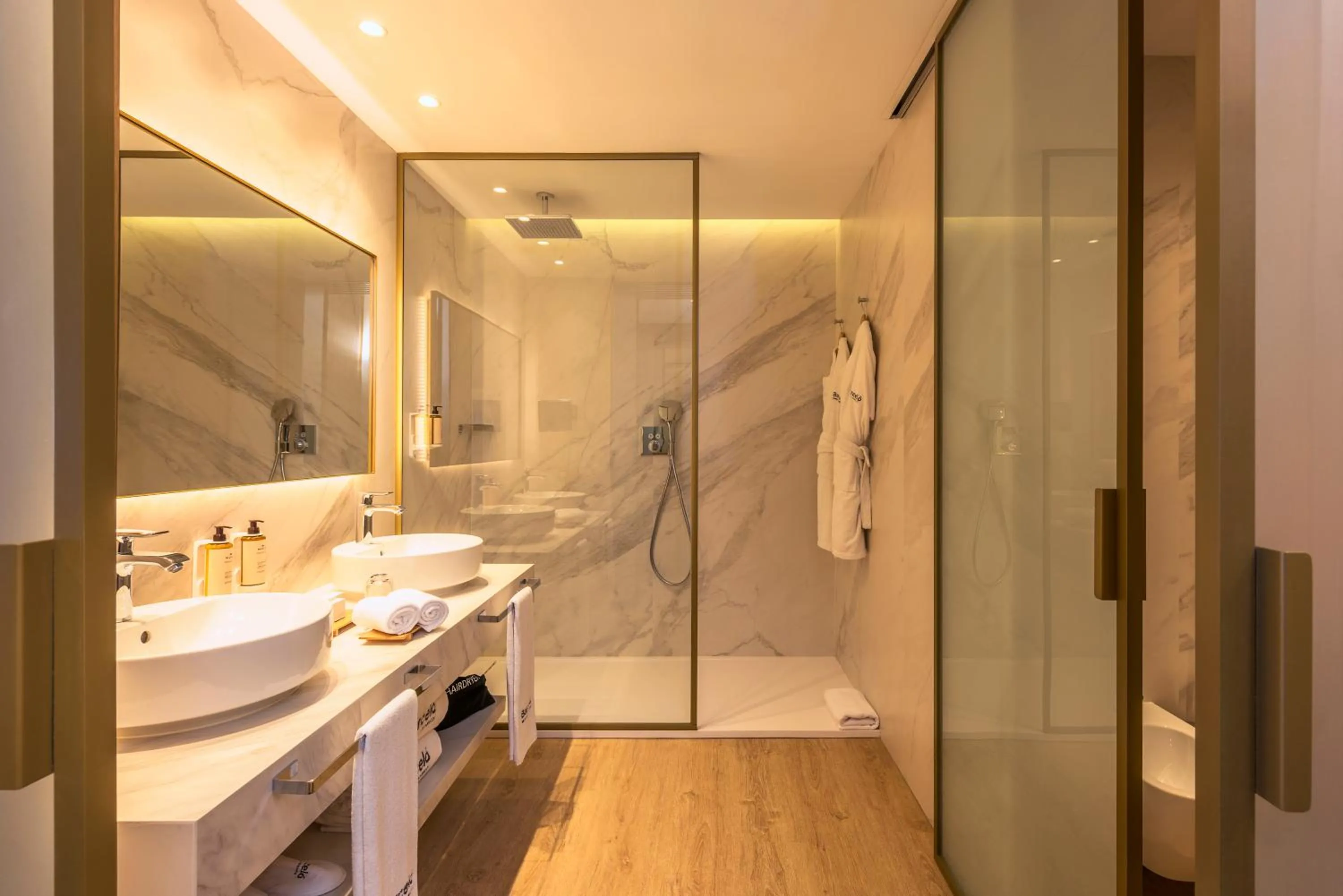 Shower in Barceló Tanger