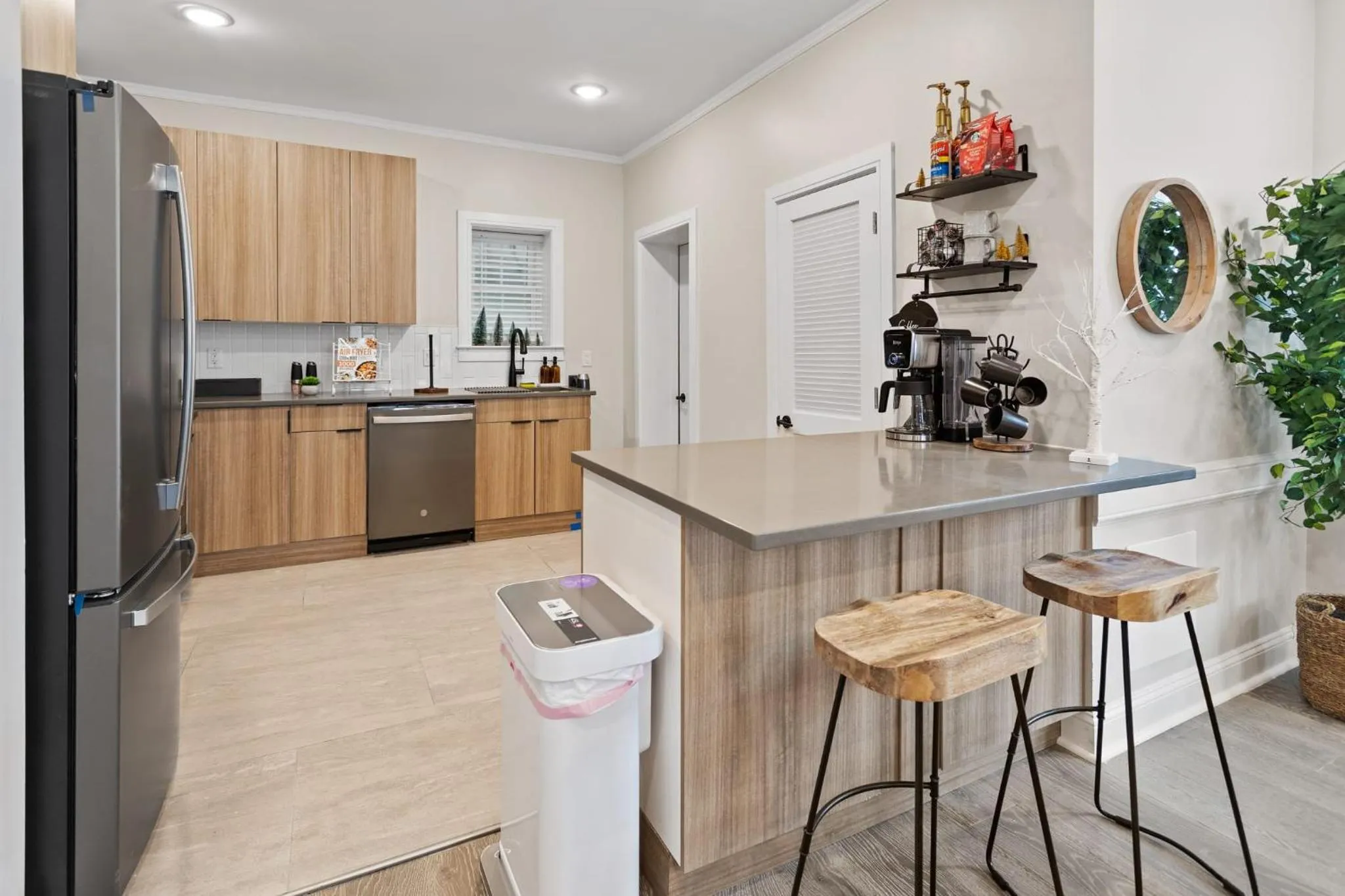 Loopin Around Atlantic City Luxe 5BR Townhouse in Orange Loop