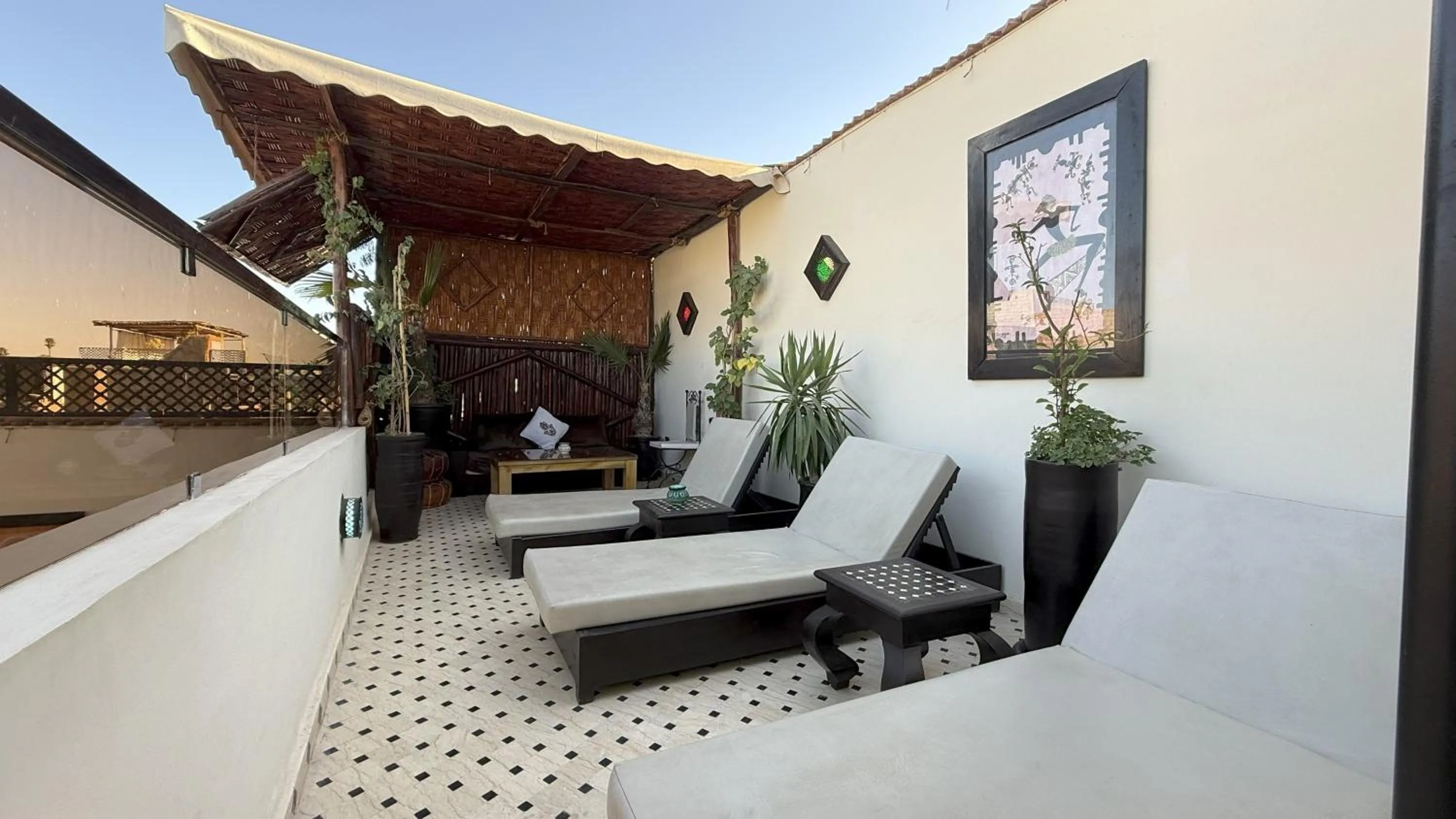 Property building in Dar Najat