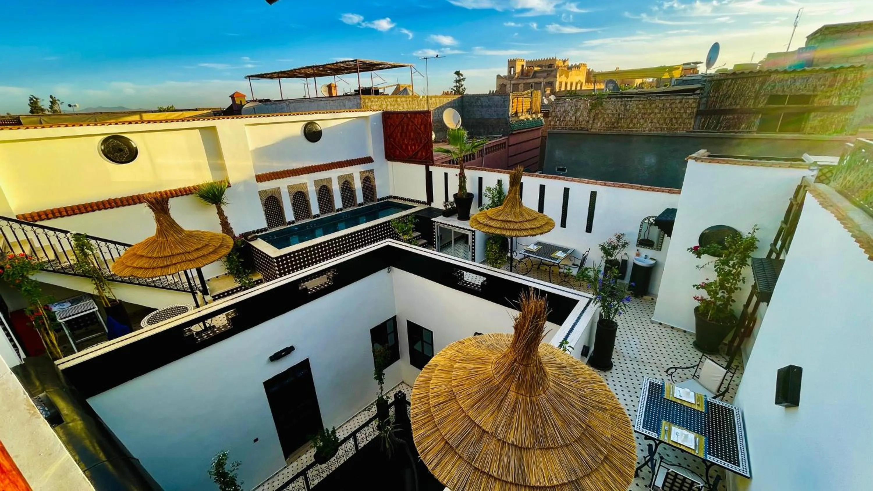 Property building in Dar Najat