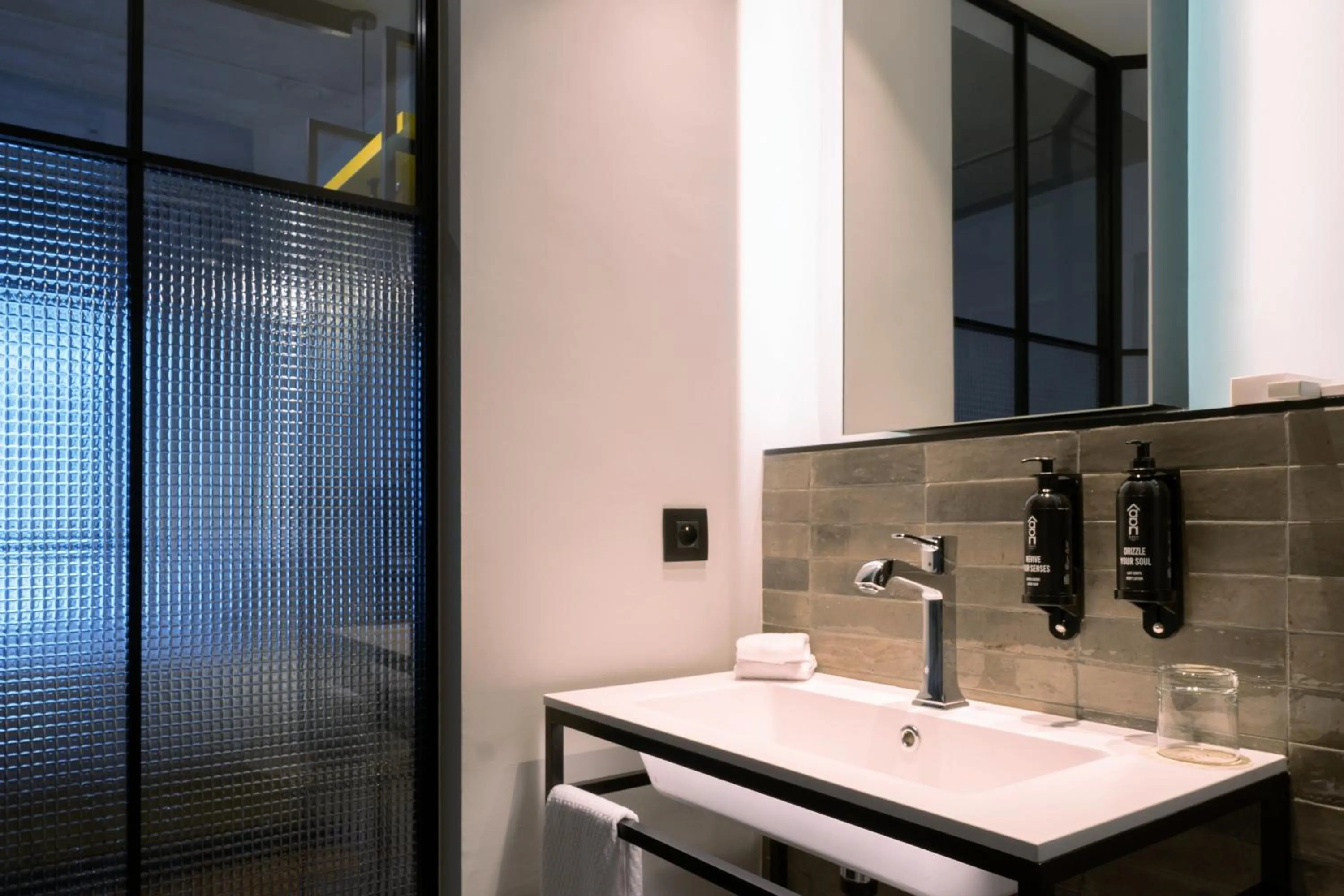 Bathroom in Kaan Casablanca