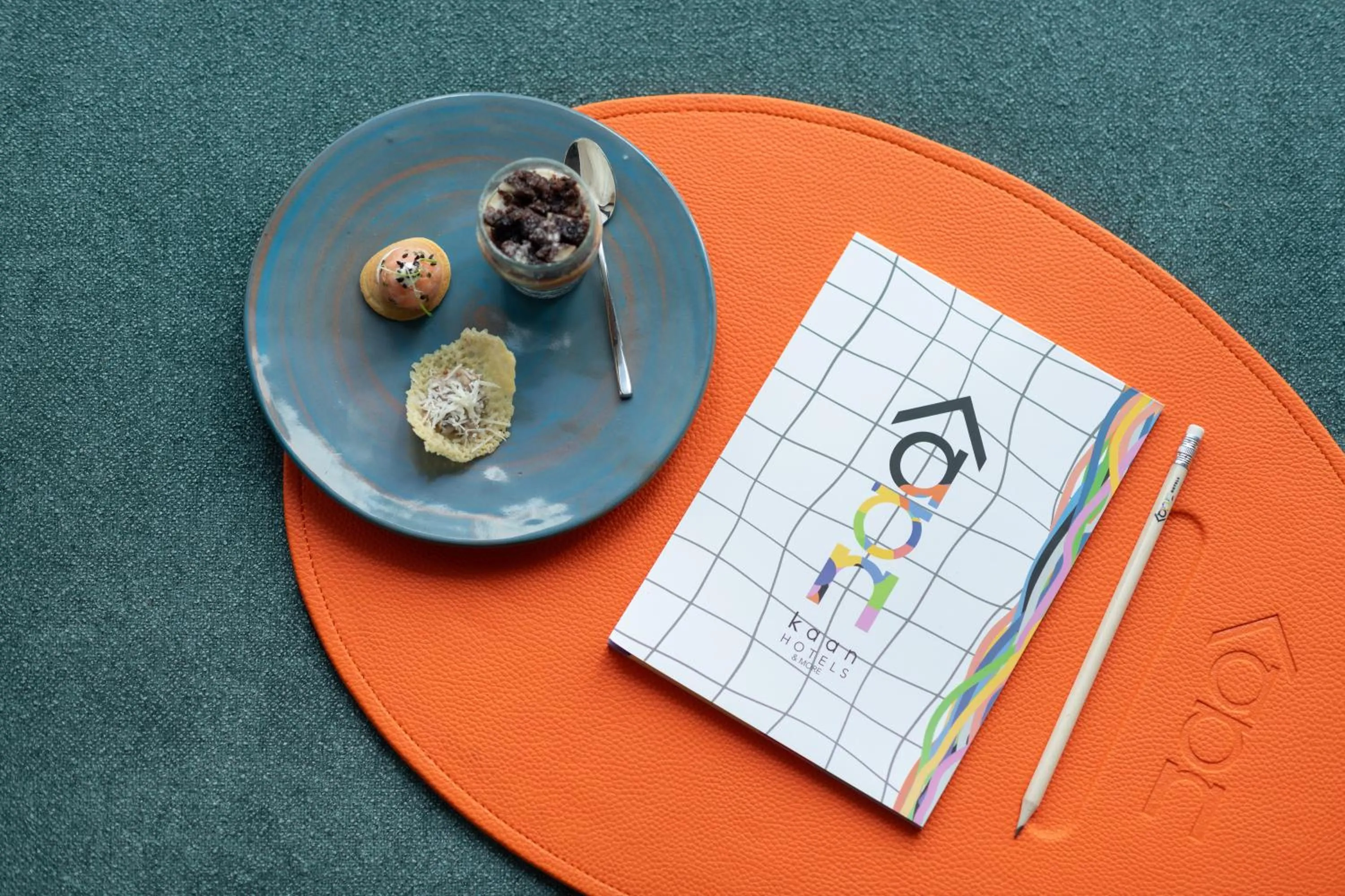 Restaurant/places to eat in Kaan Casablanca