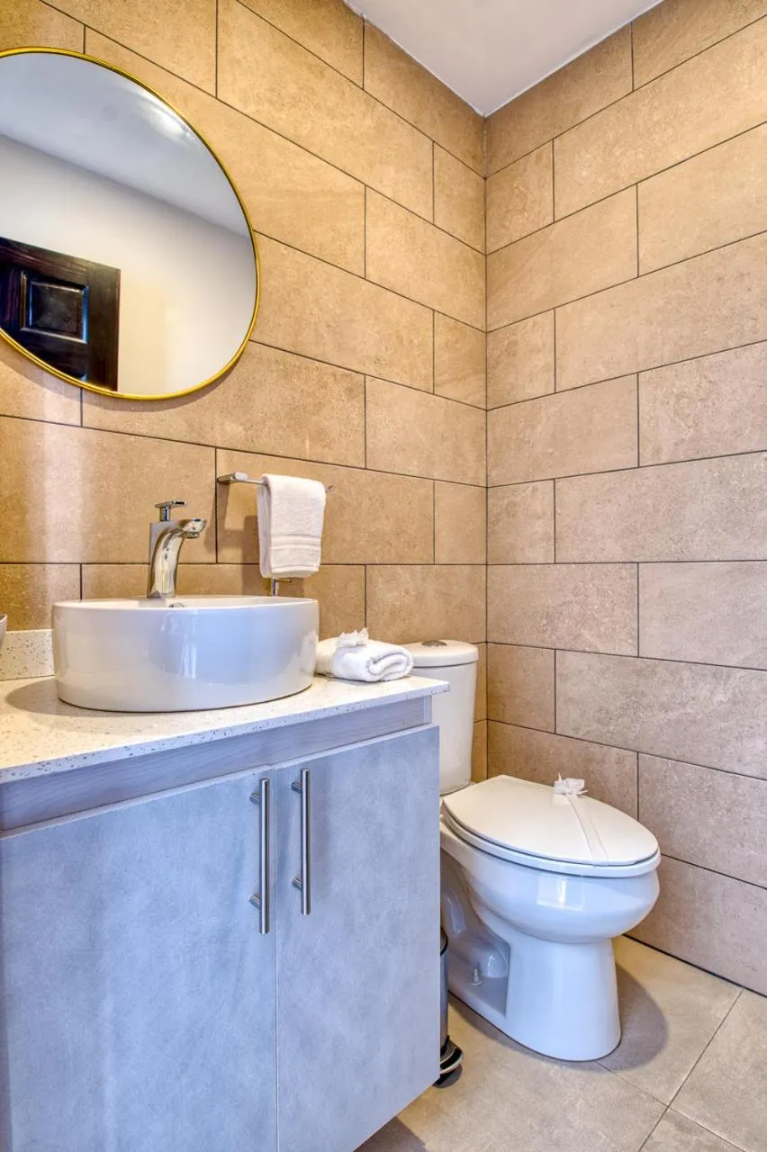 Bathroom in Muna Tamarindo