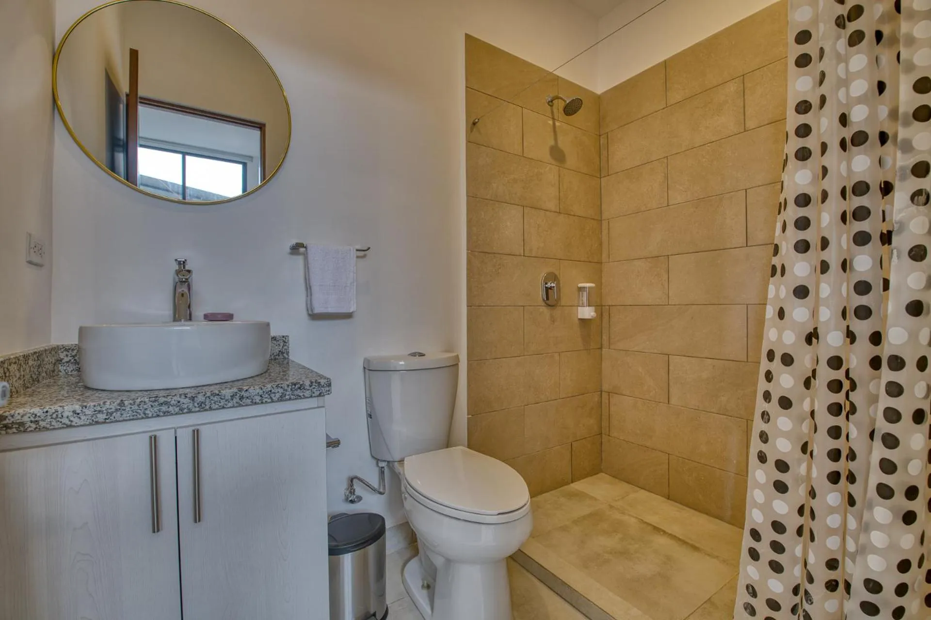 Bathroom in Muna Tamarindo