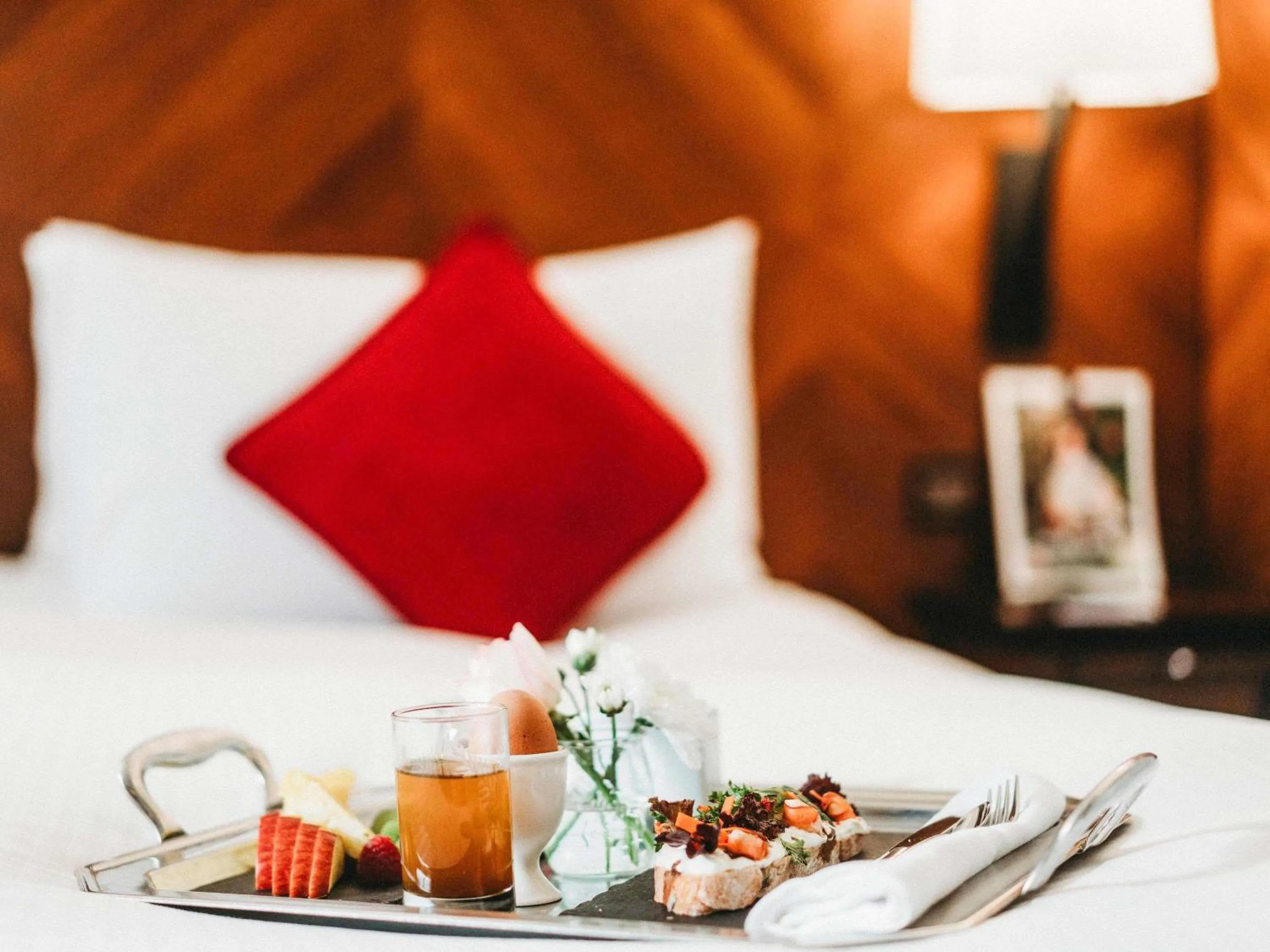Bedroom, Bed in Le Diwan Hotel Rabat - MGallery Collection
