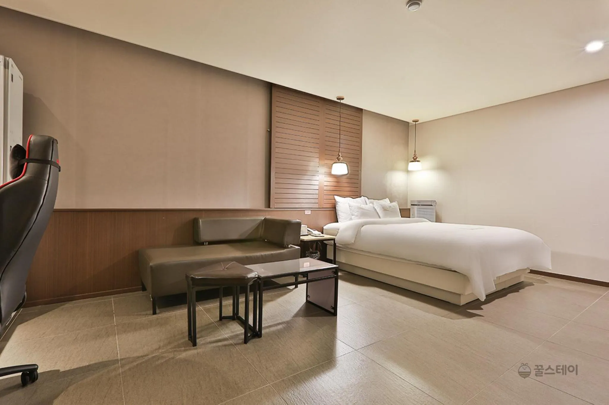 Decorative detail, Bed in Gracias Hotel Gimhae