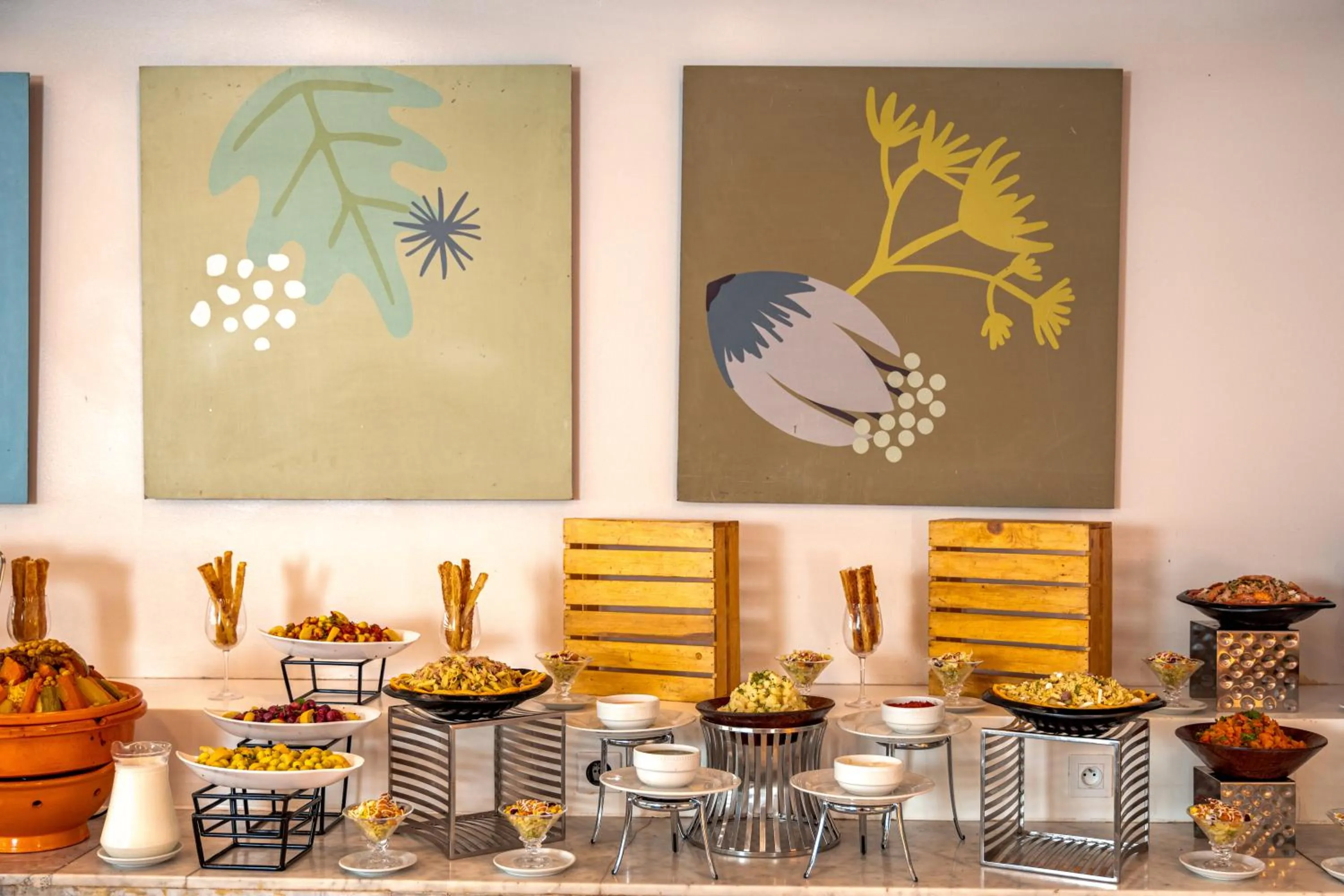 Food and drinks in Kenzi Basma