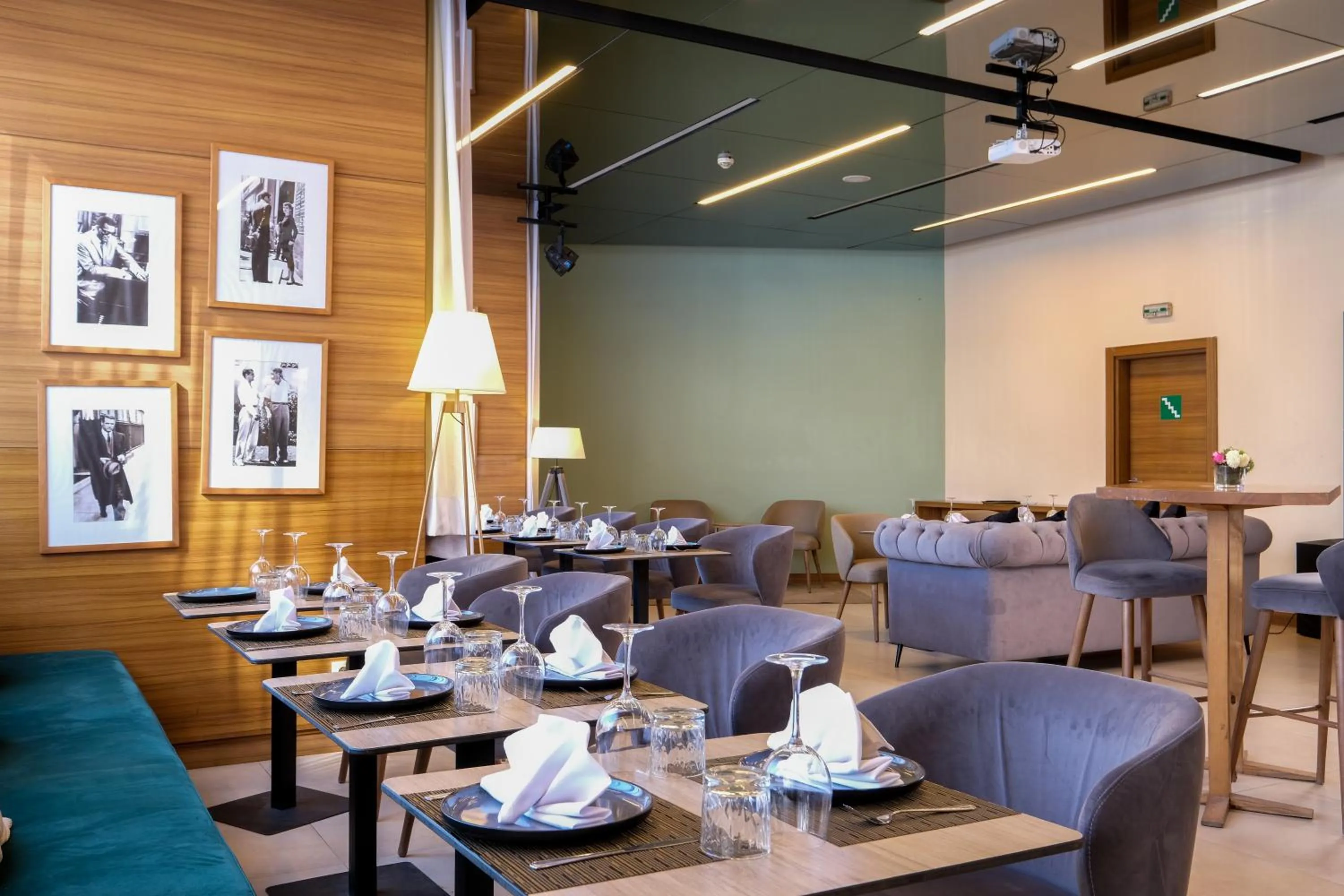 Restaurant/places to eat in Kenzi Basma