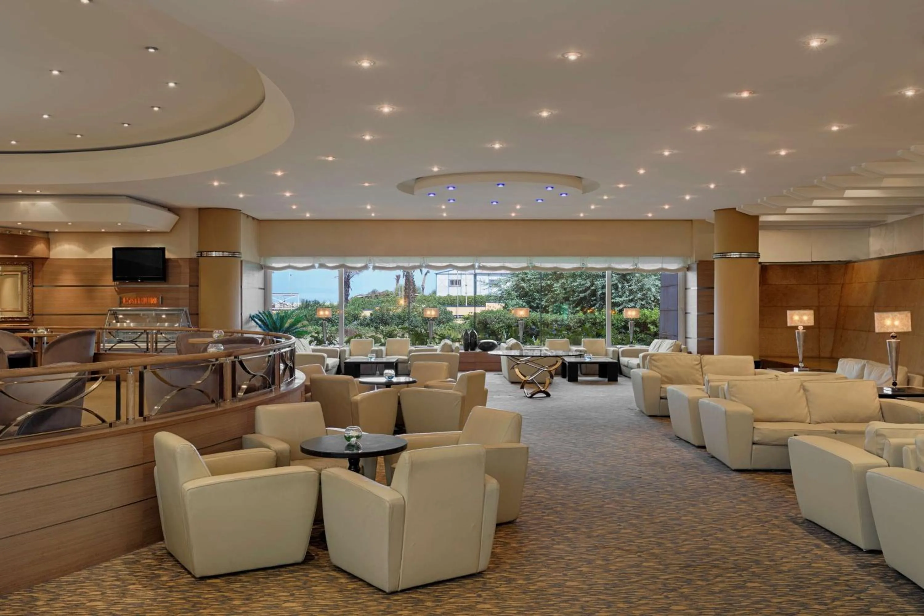 Restaurant/places to eat in Hotel Oran Bay Managed By Accor