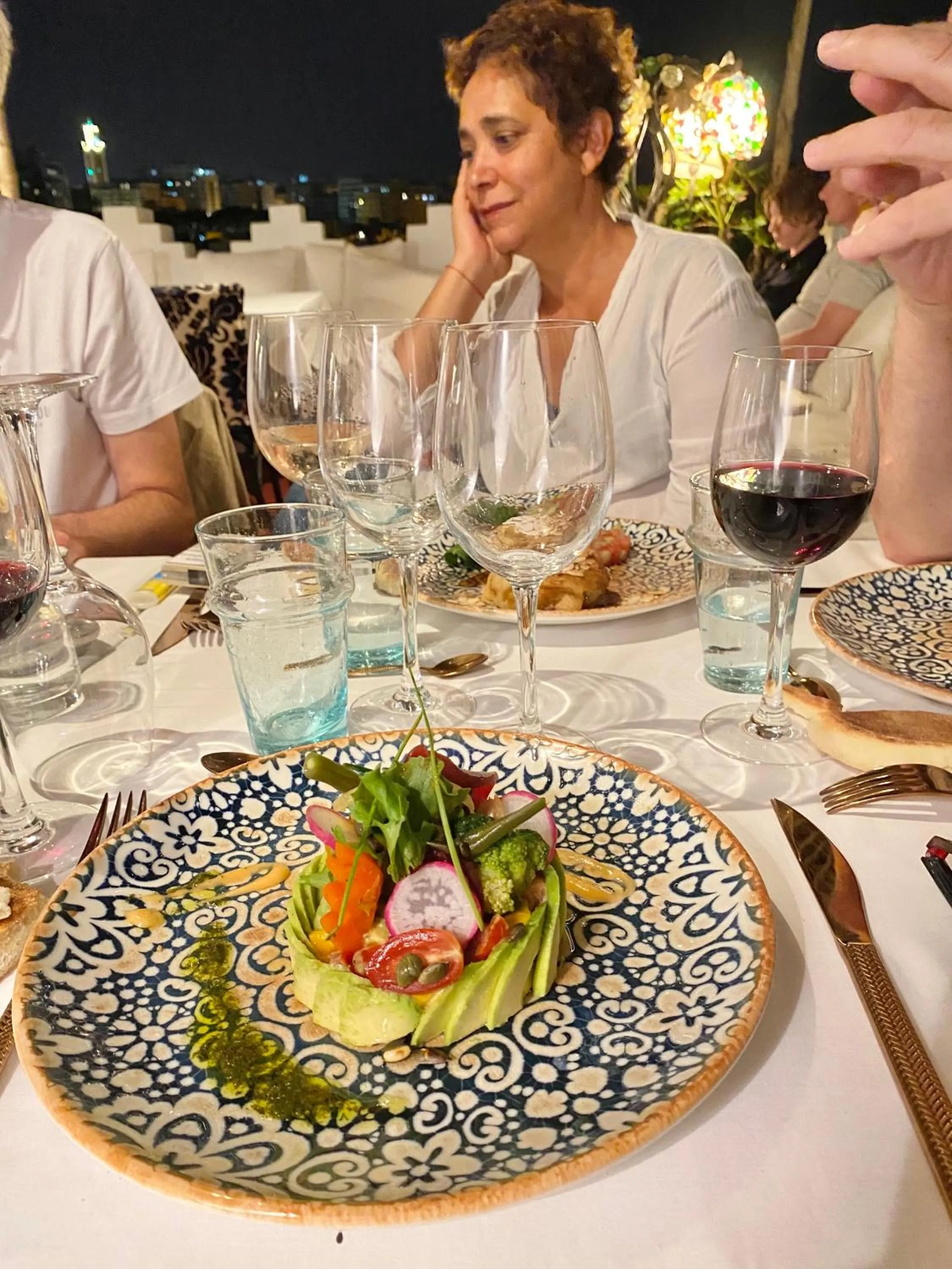 Restaurant/places to eat in Dar Nour