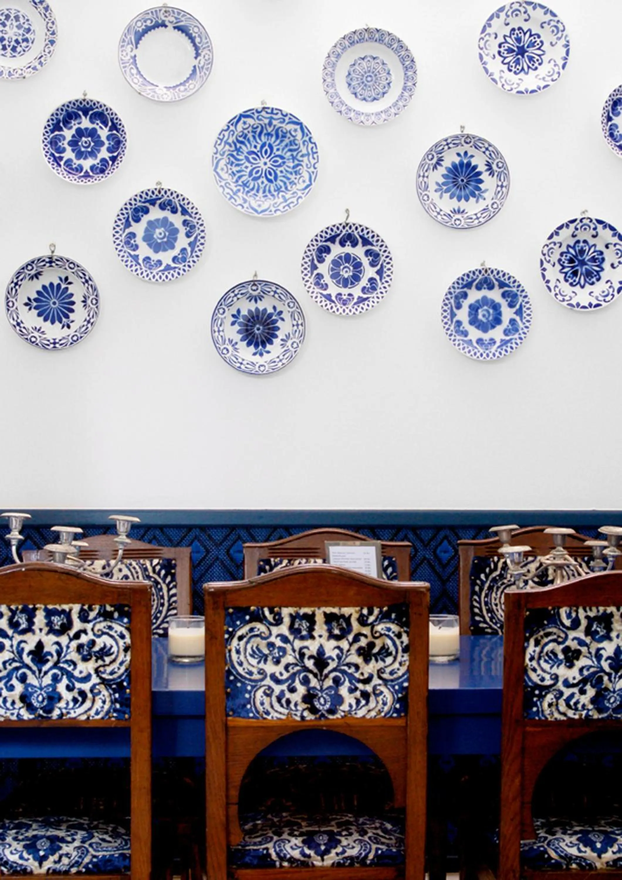 Restaurant/places to eat in Dar Nour