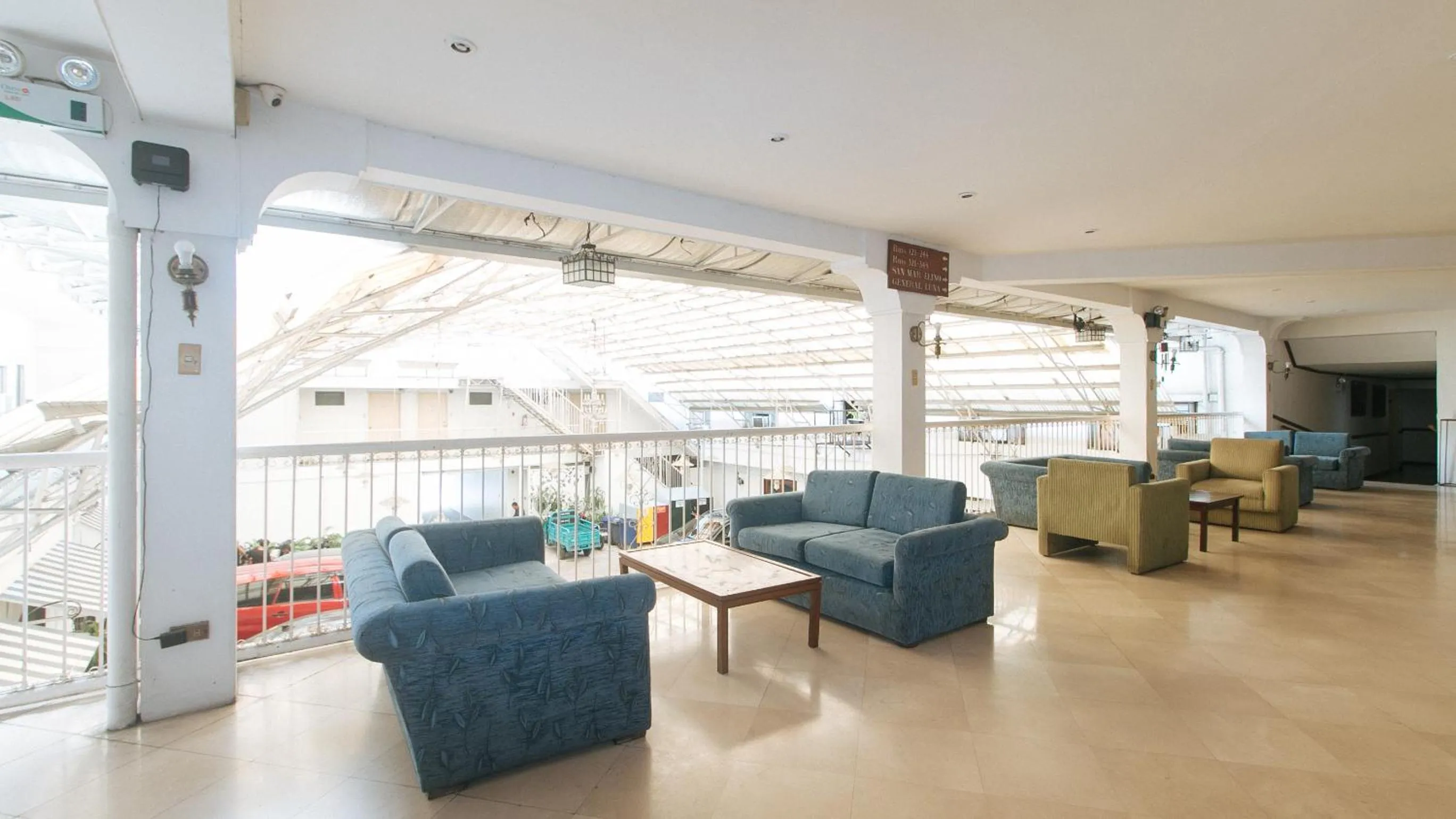 Balcony/Terrace in Garden Plaza Hotel Manila