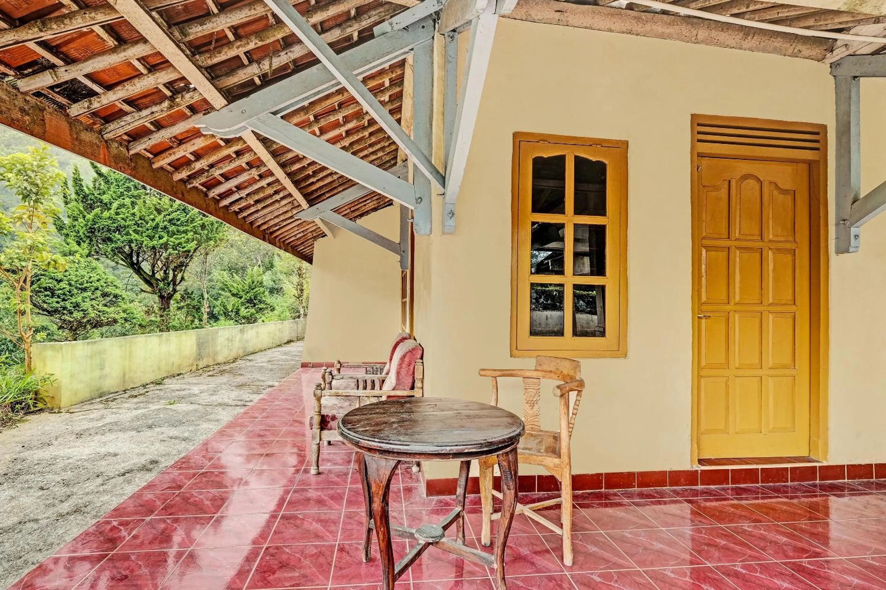 Lobby or reception in SPOT ON 92414 Hotel Pereng Sari