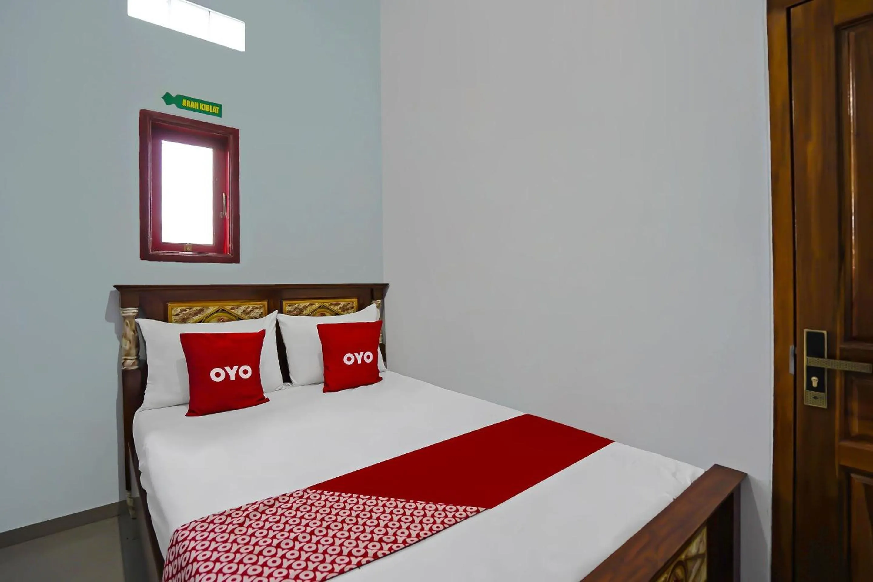 Bedroom, Bed in Hotel O Salsabila Homestay