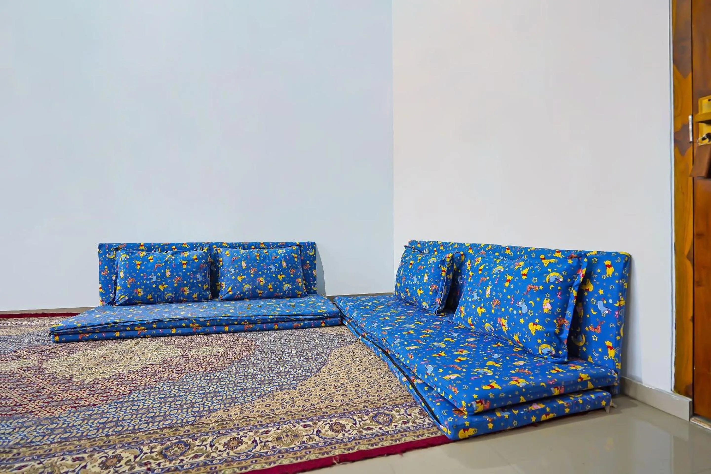 Lobby or reception, Bed in Hotel O Salsabila Homestay