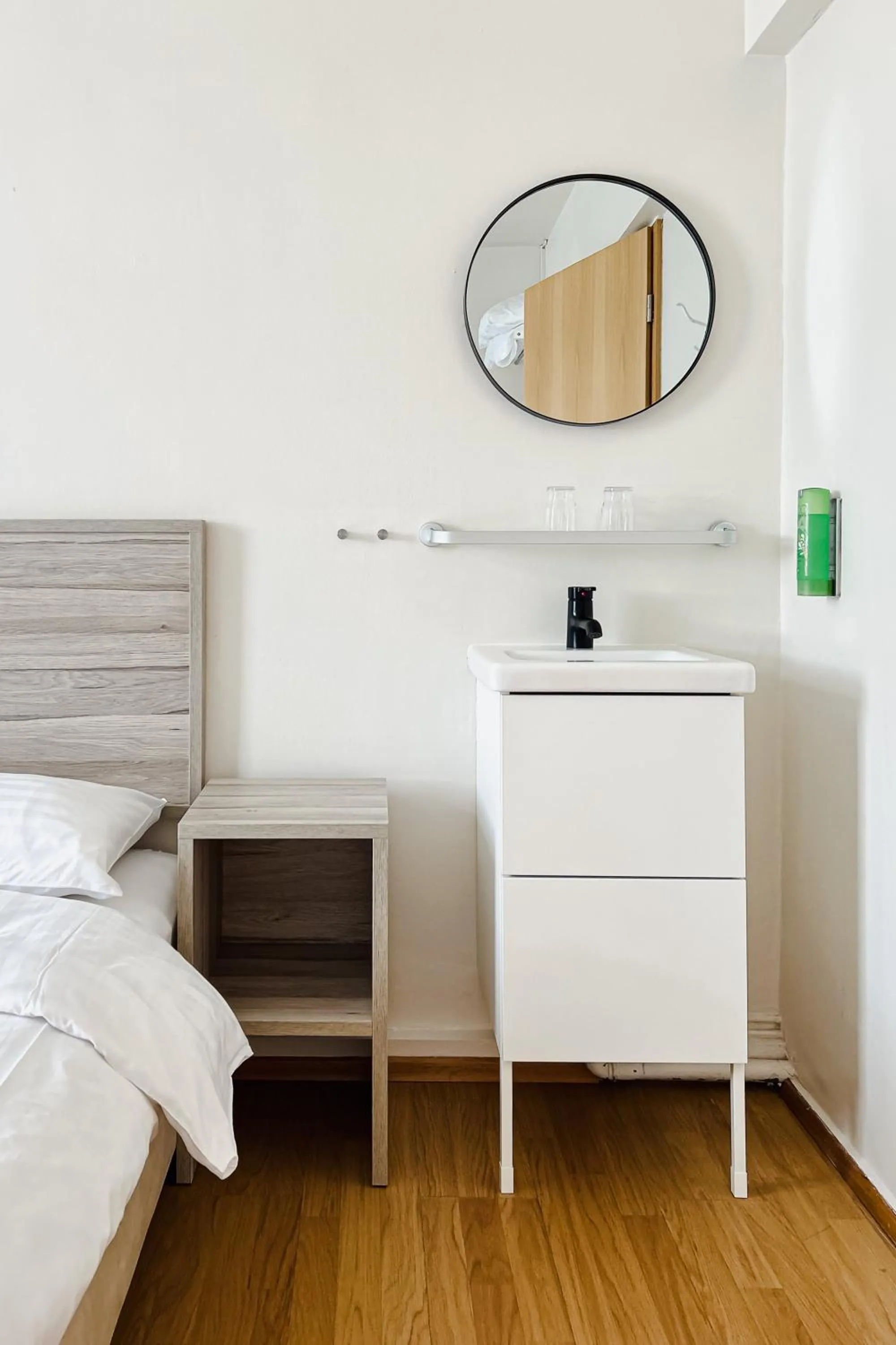 Bedroom, Bed in Hotel Jökull