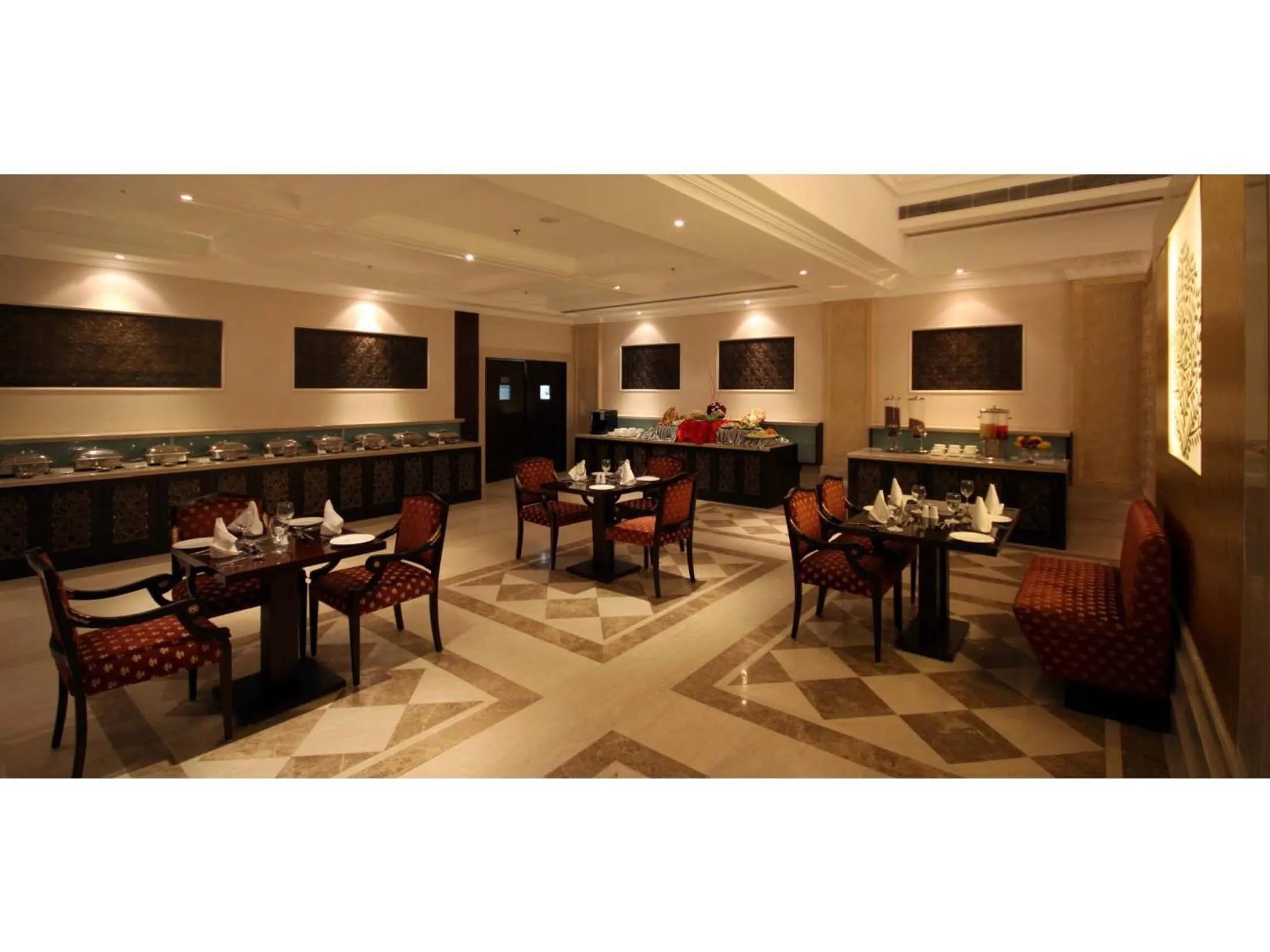 Restaurant/places to eat in FAIRLIE HOTELS & RESORTS
