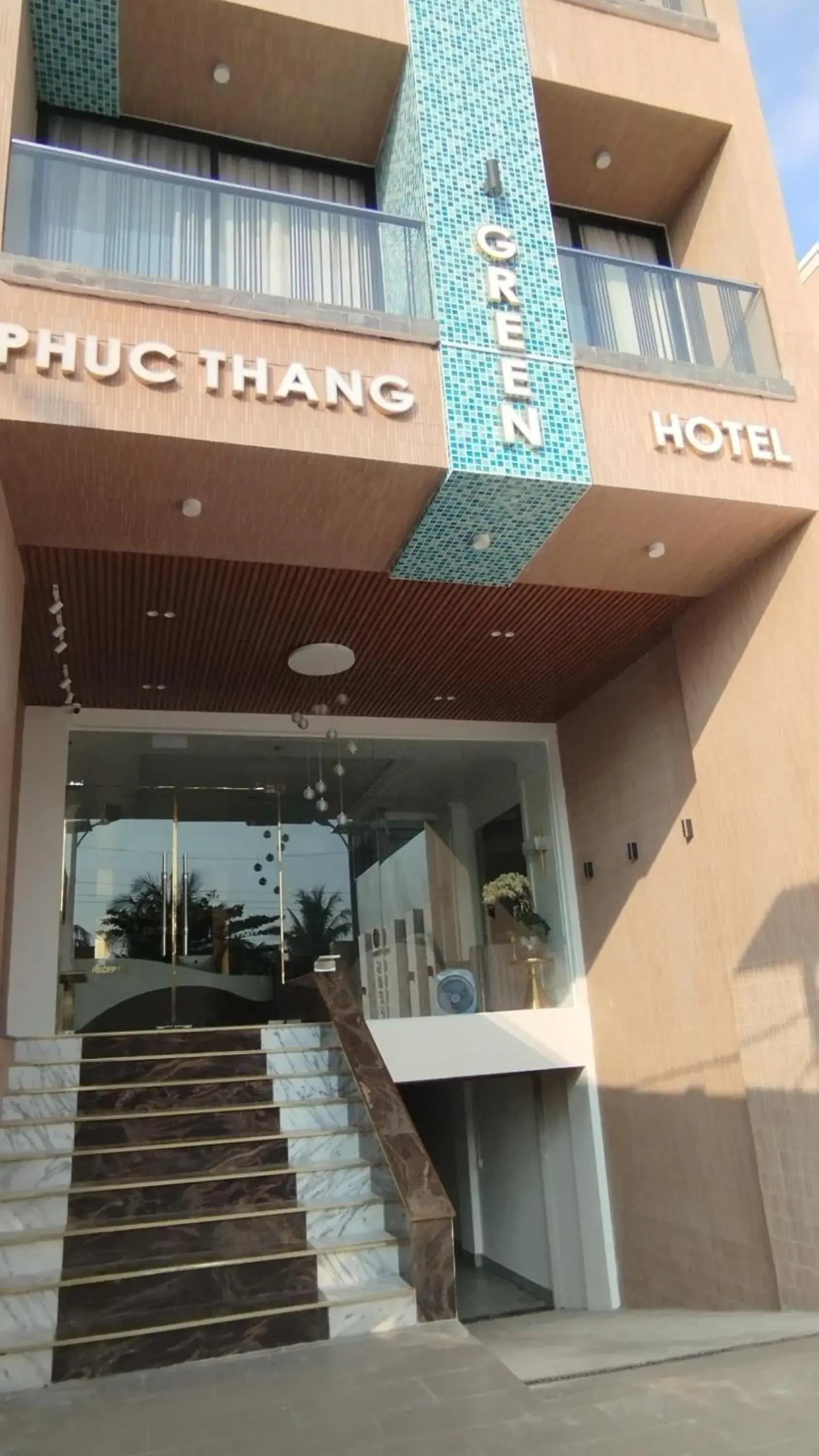 Property building in Phúc Thắng Hotel Property building in Phúc Thắng Hotel