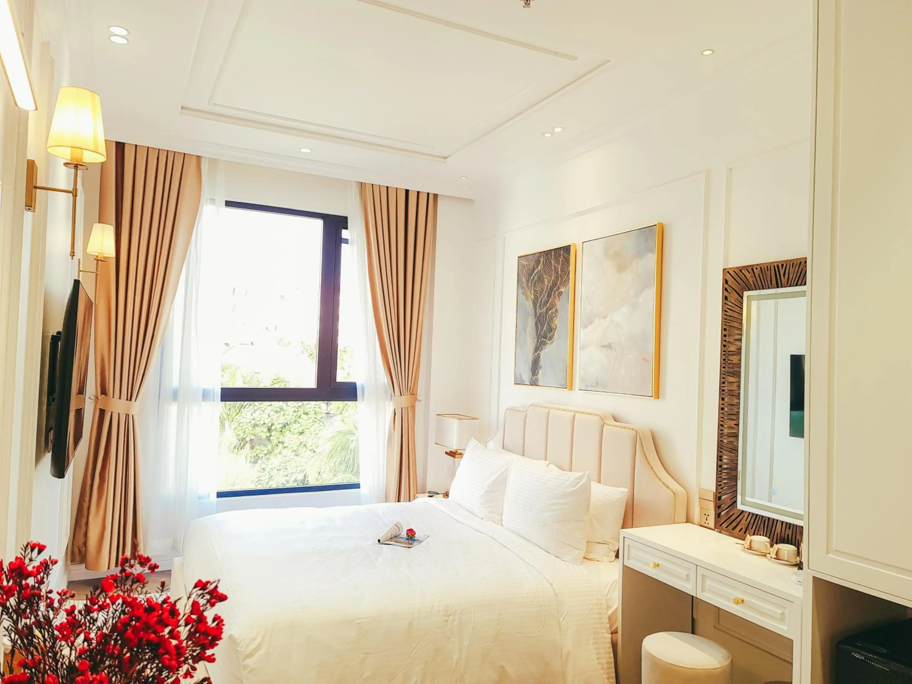 Bed in Phúc Thắng Hotel