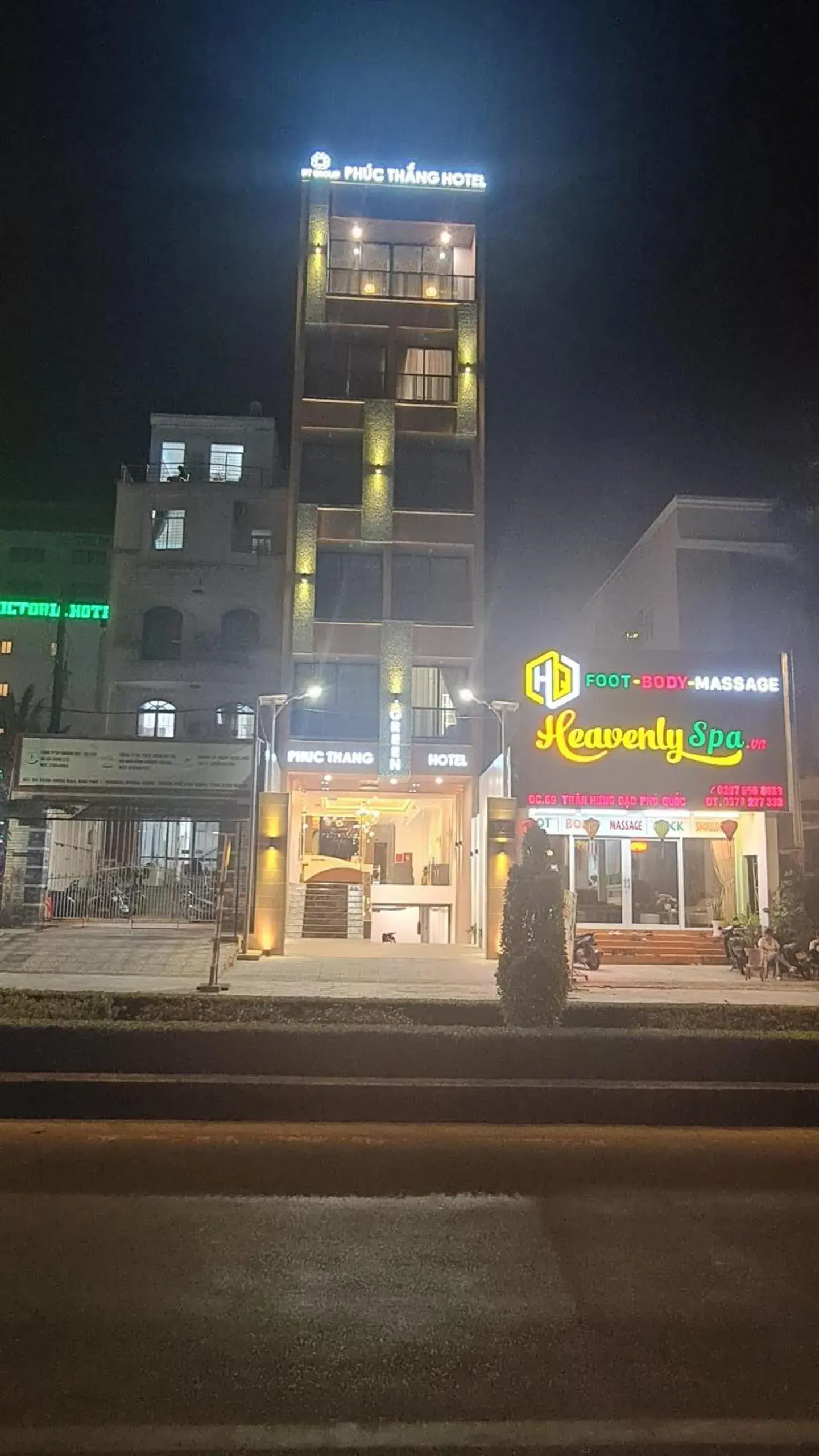 Property building in Phúc Thắng Hotel Property building in Phúc Thắng Hotel