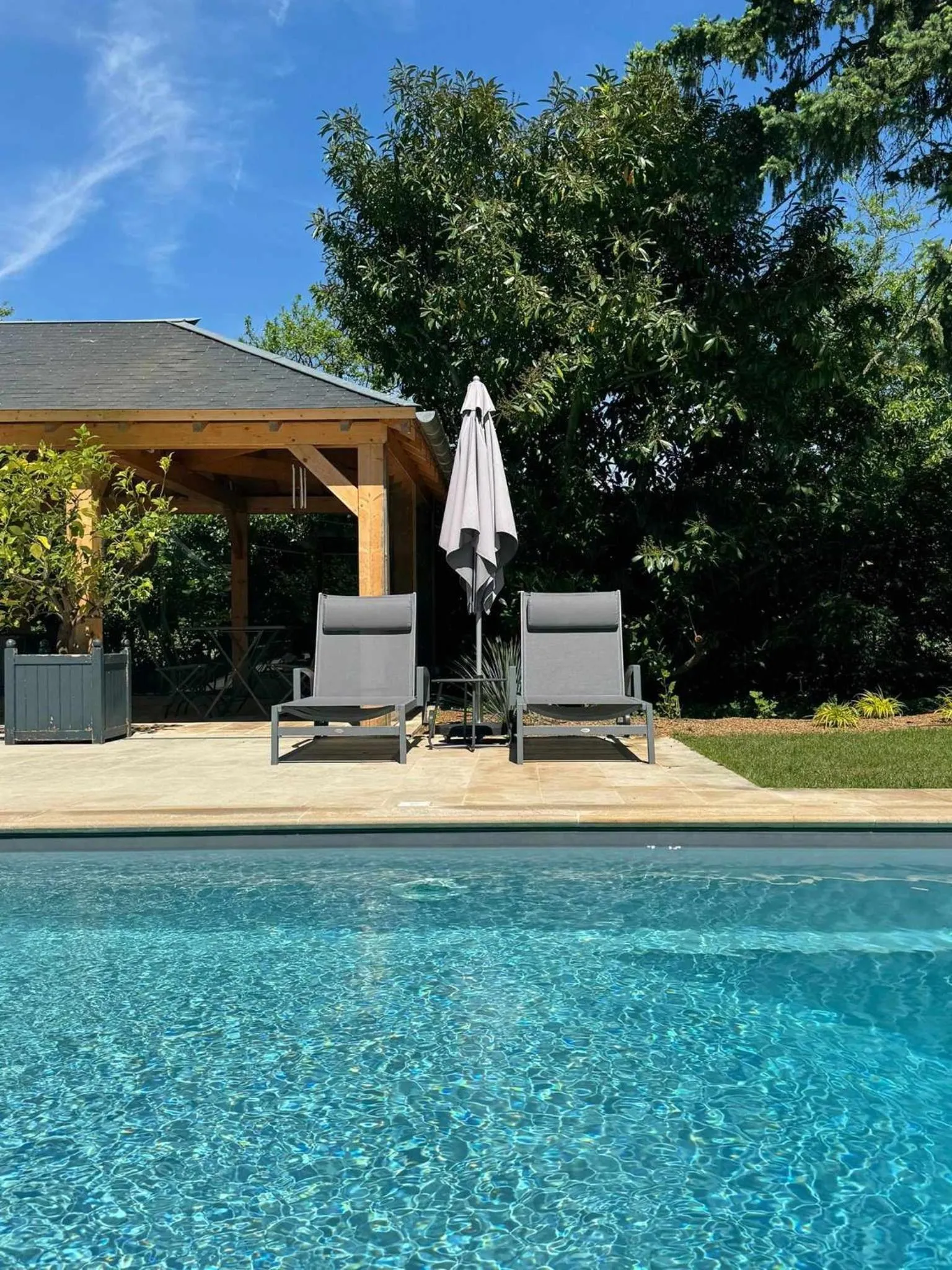 Pool view in Clos Saint Sulpice